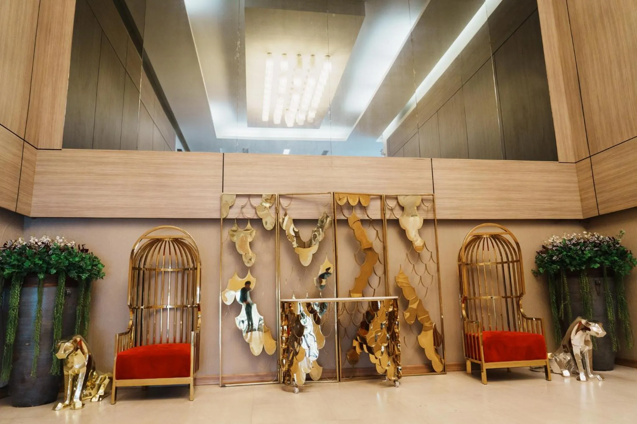 Green Hotel and Resort