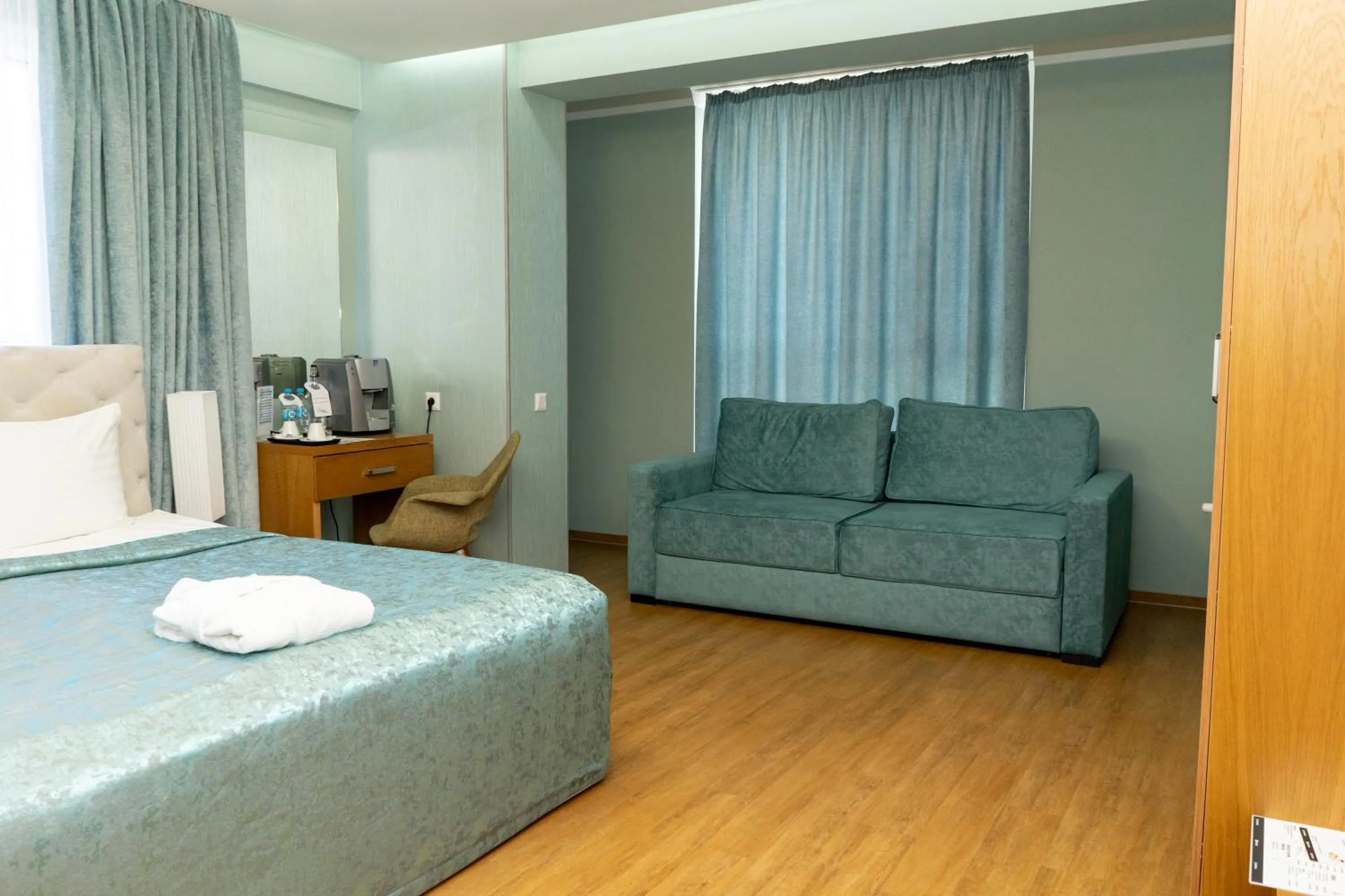 Photo of the whole room in Light Hotel