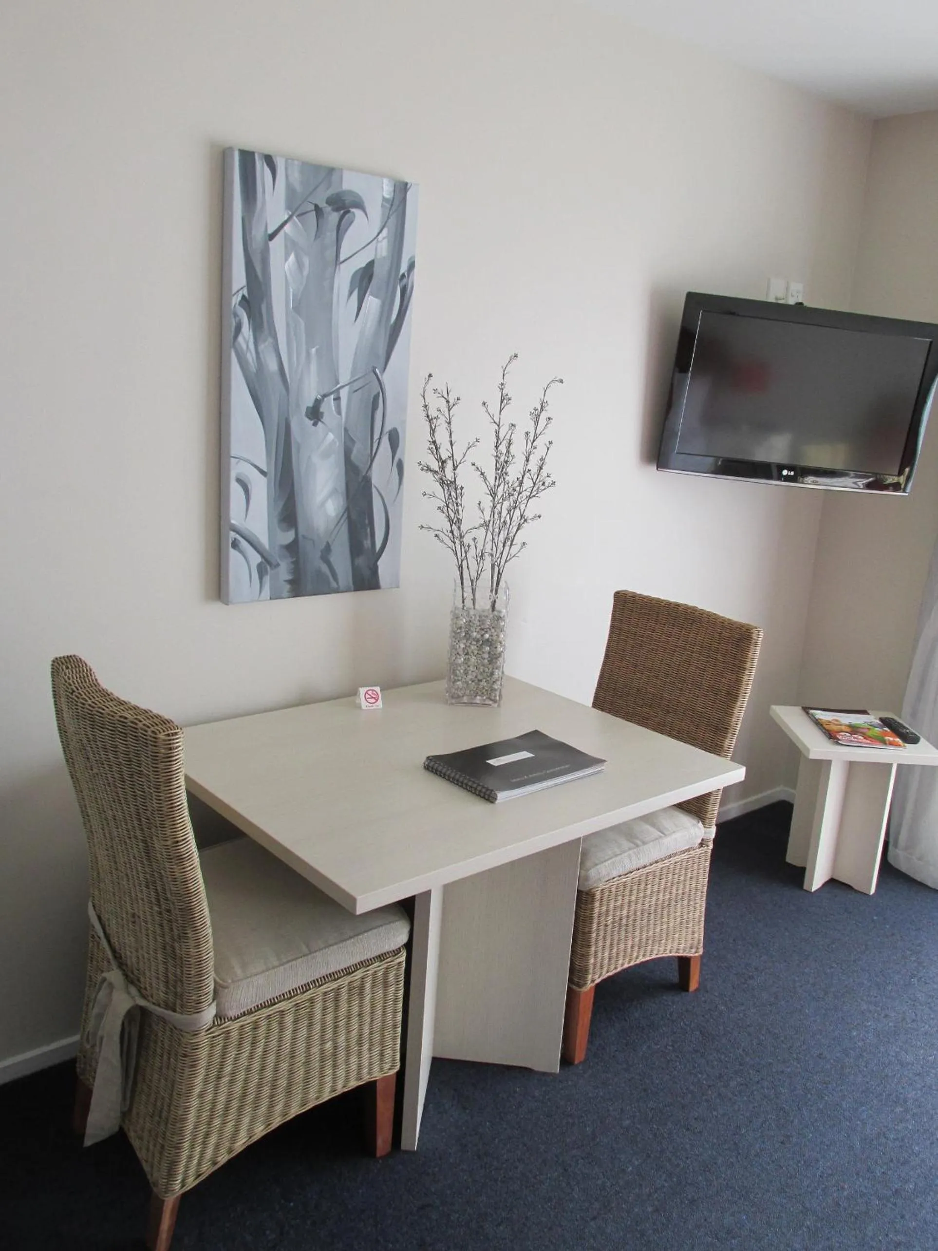 Dining area in Addington Court Motel