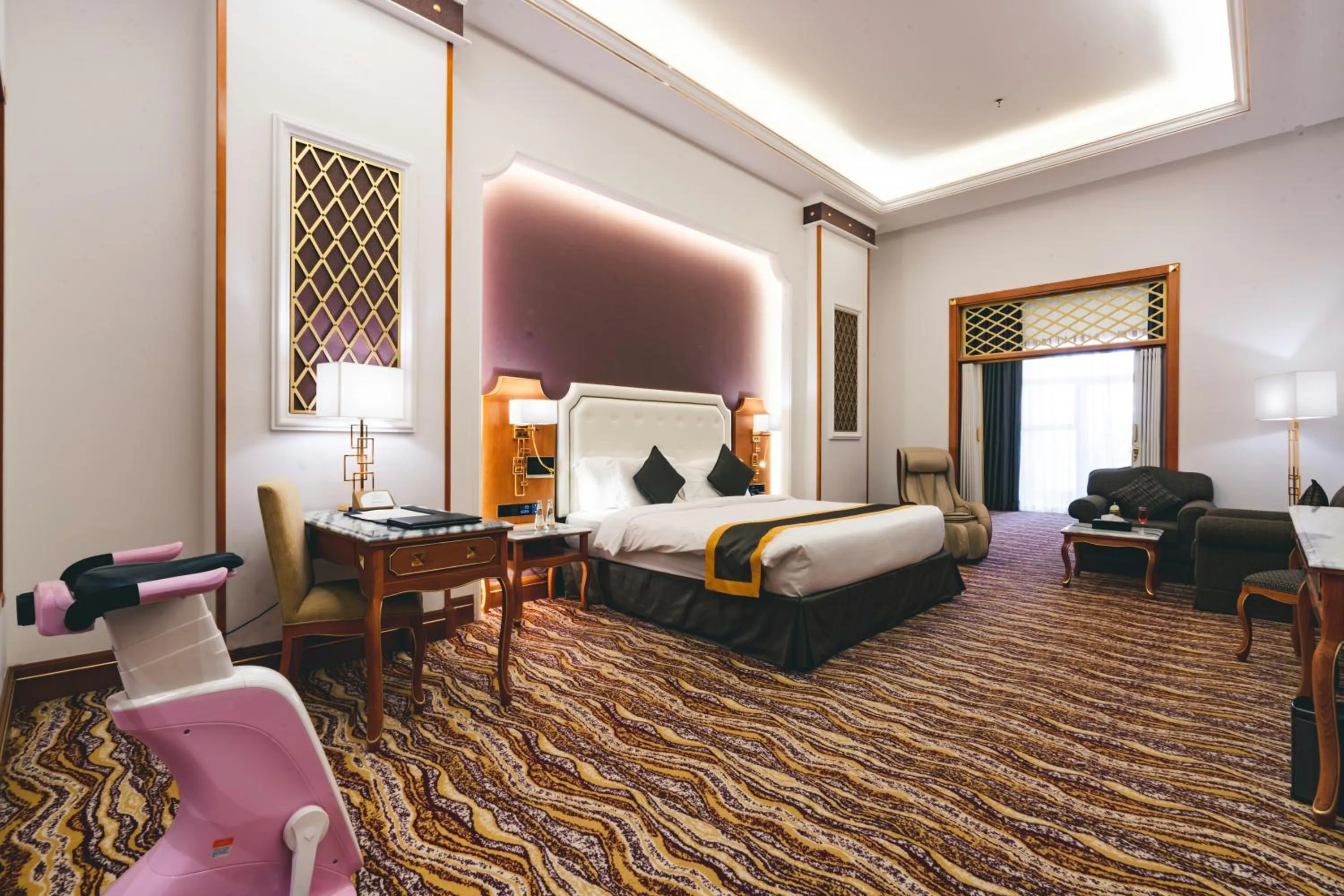 Bed in Iridium Hotel