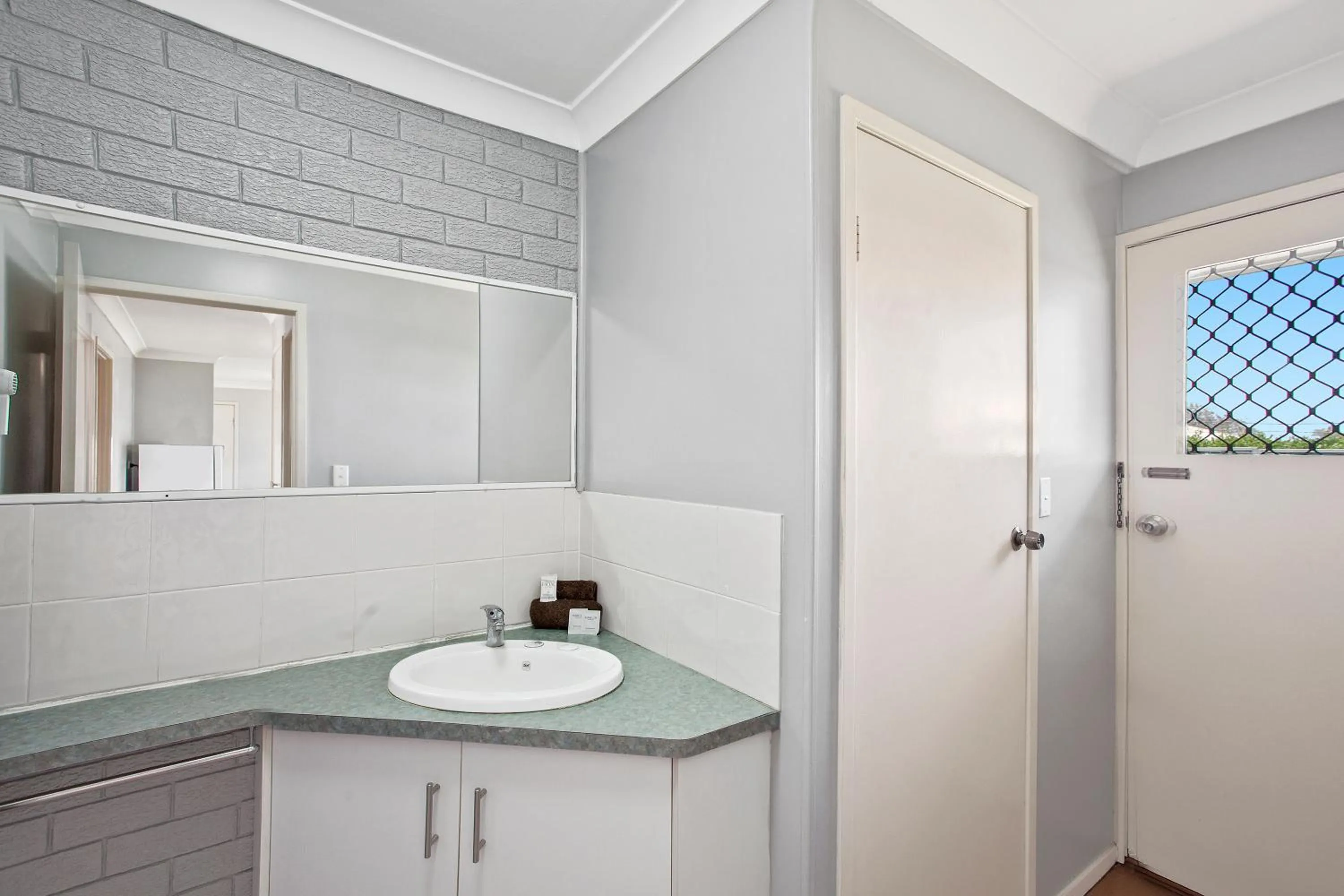 Clifford Gardens Motor Inn