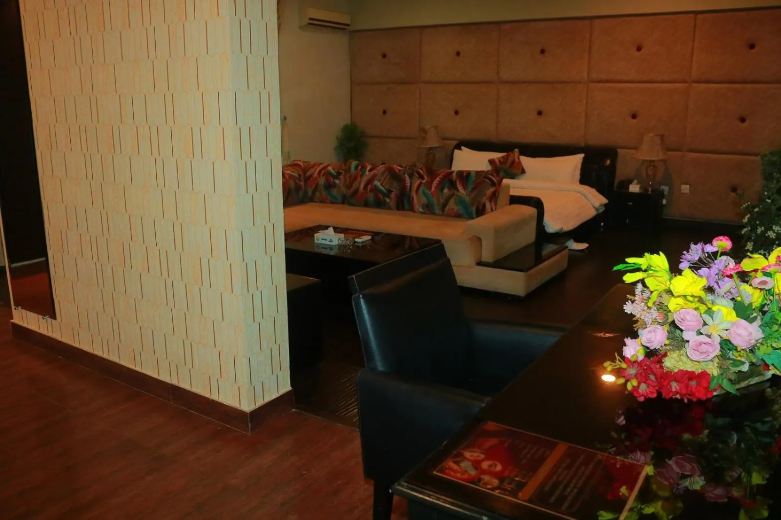 Bedroom in Safari Club 1