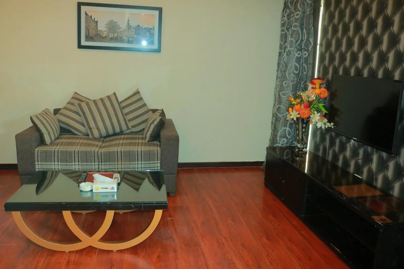 Seating area in Safari Club 1