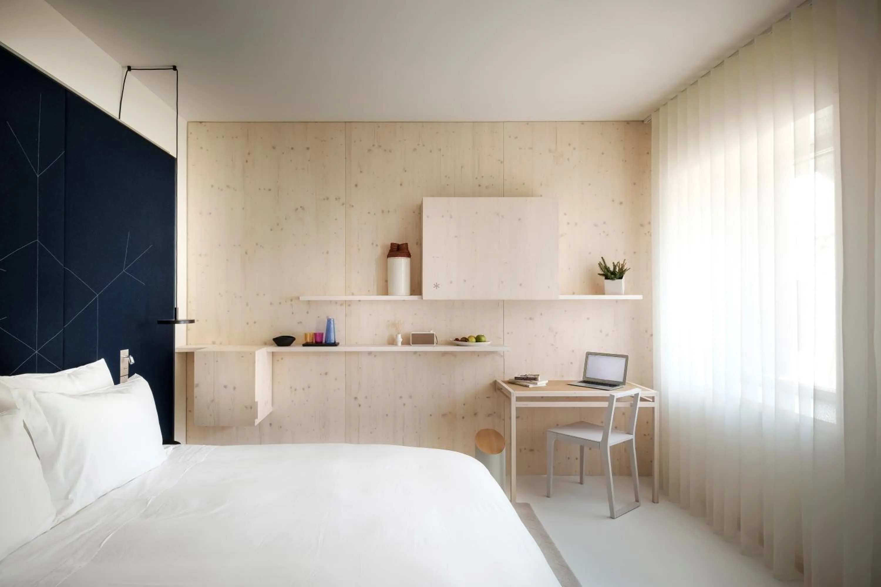 Photo of the whole room, Bed in Casa de São Lourenço - Burel Panorama Hotel - member of Relais & Châteaux