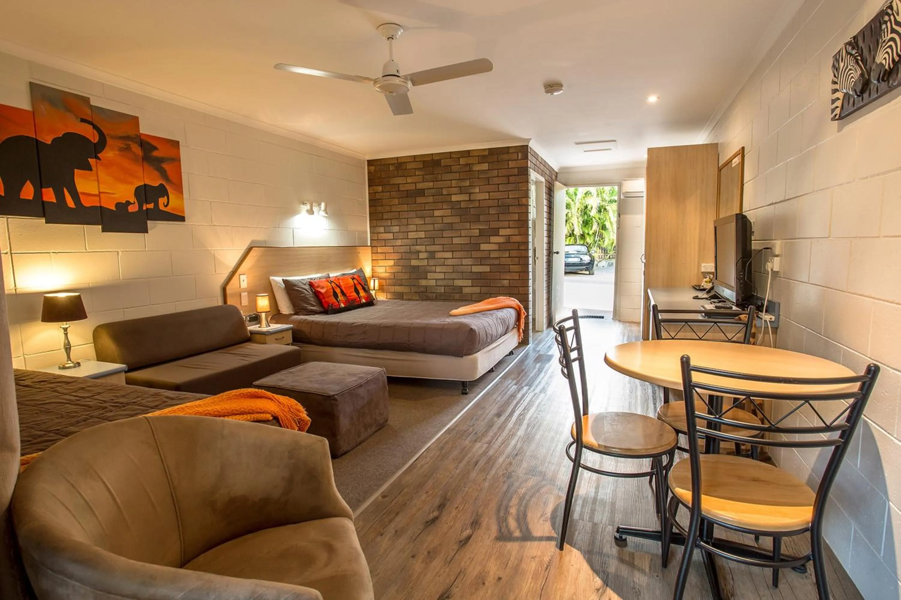 Photo of the whole room in Pialba Motor Inn