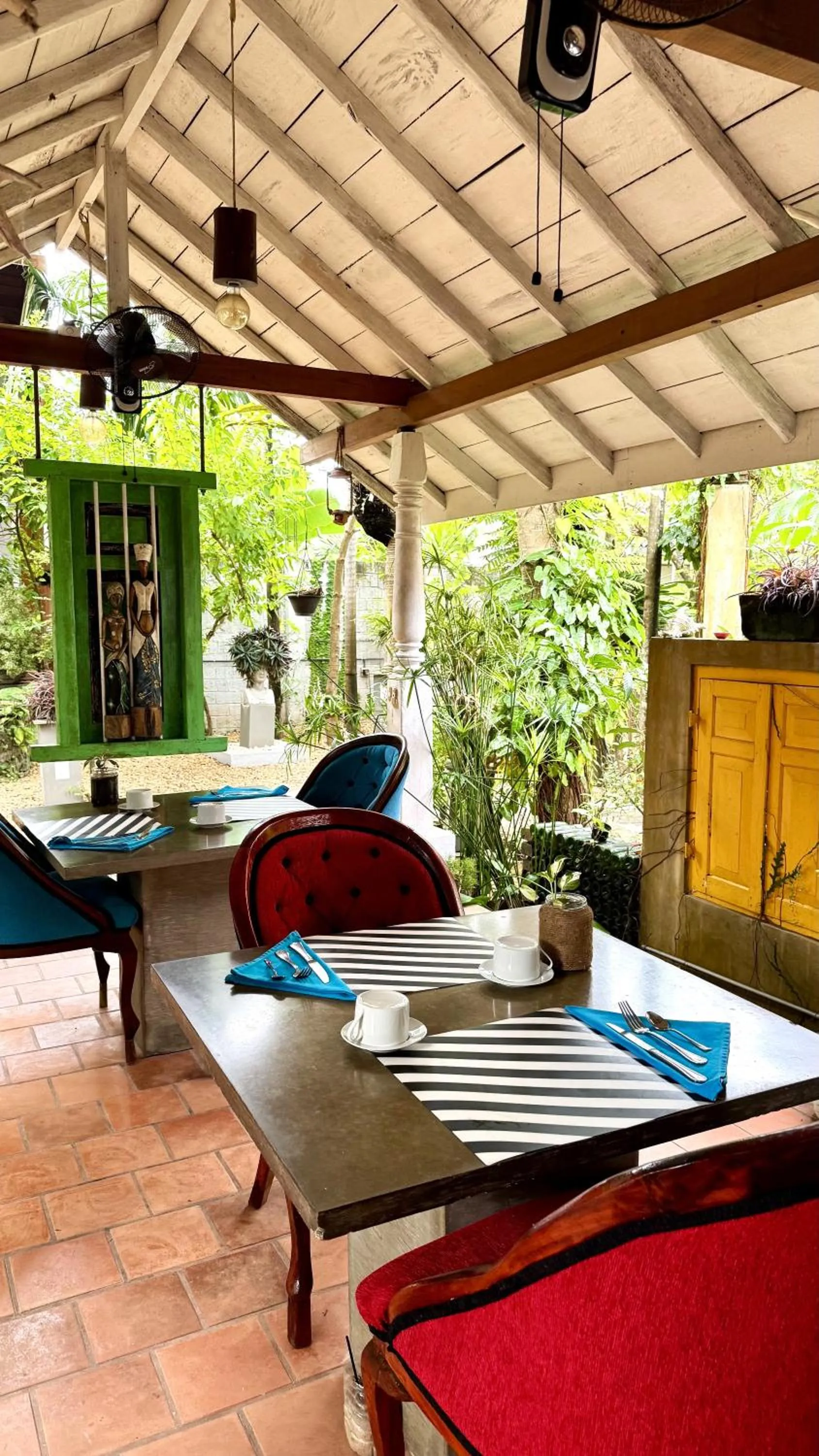 Dining area in Gomez Place