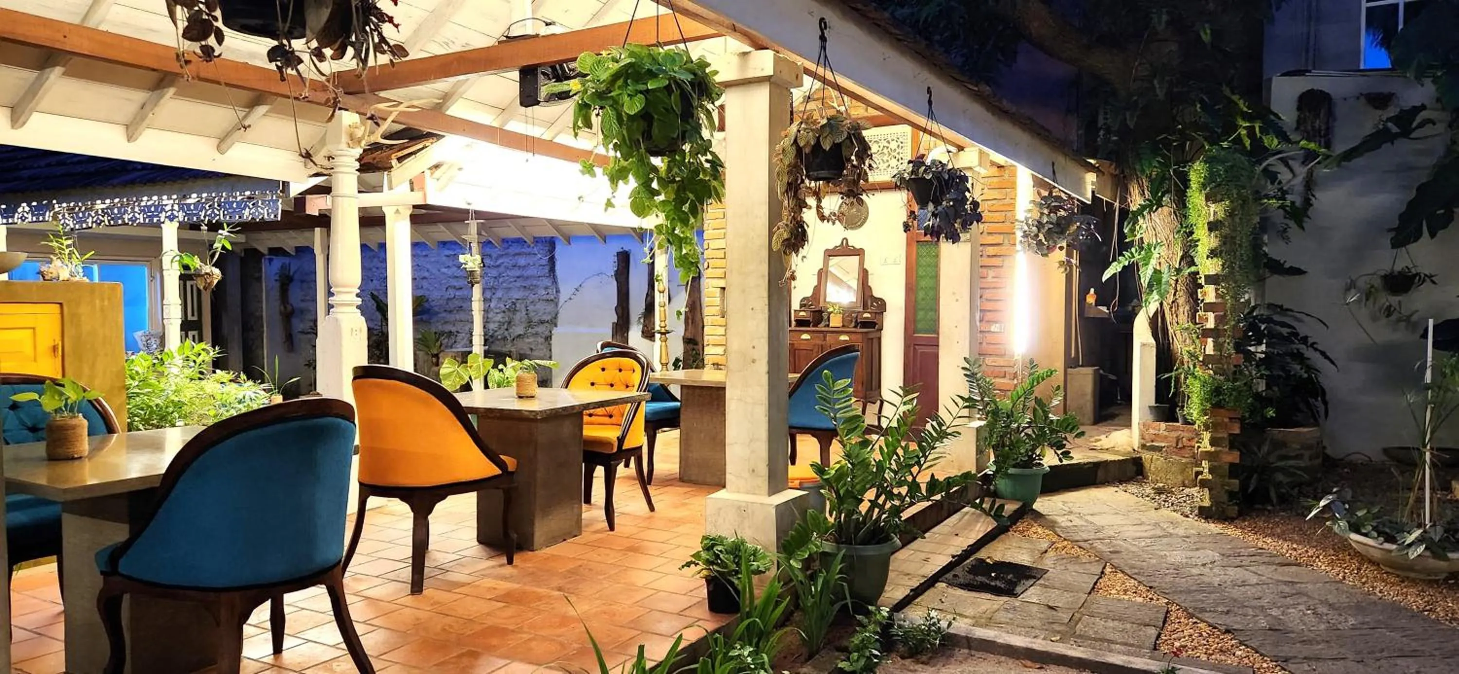 Dining area in Gomez Place