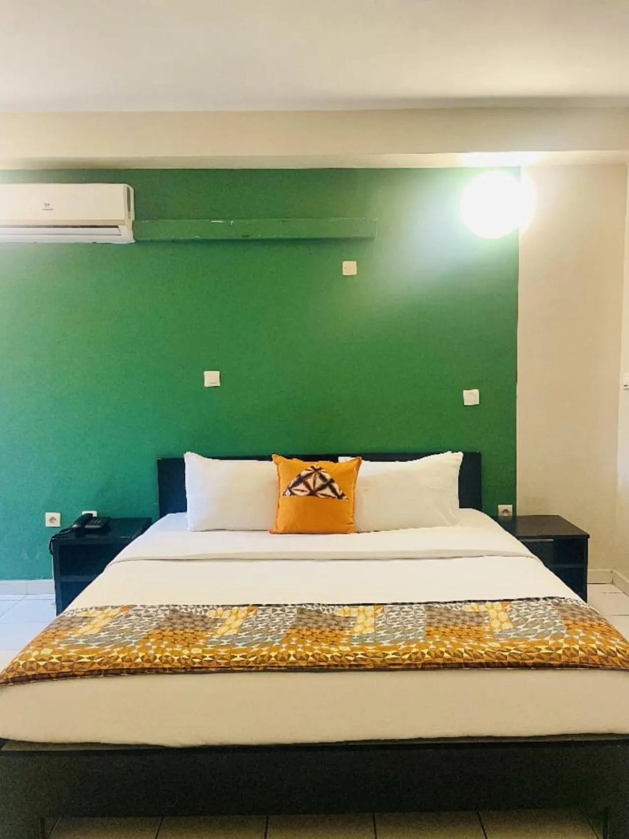 Bed in Résidences Les Hauts de l'Indenié