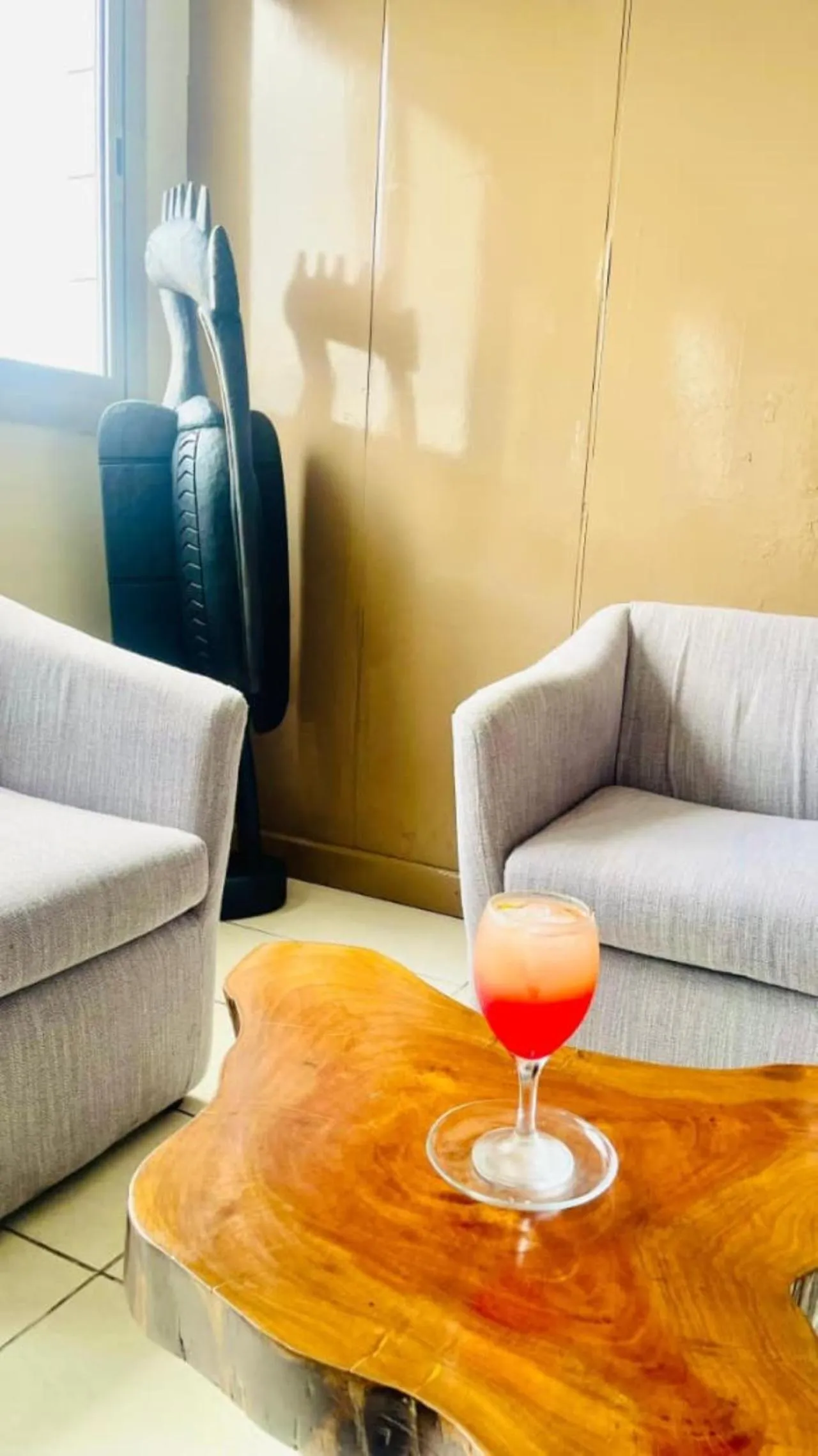 Restaurant/places to eat in Résidences Les Hauts de l'Indenié