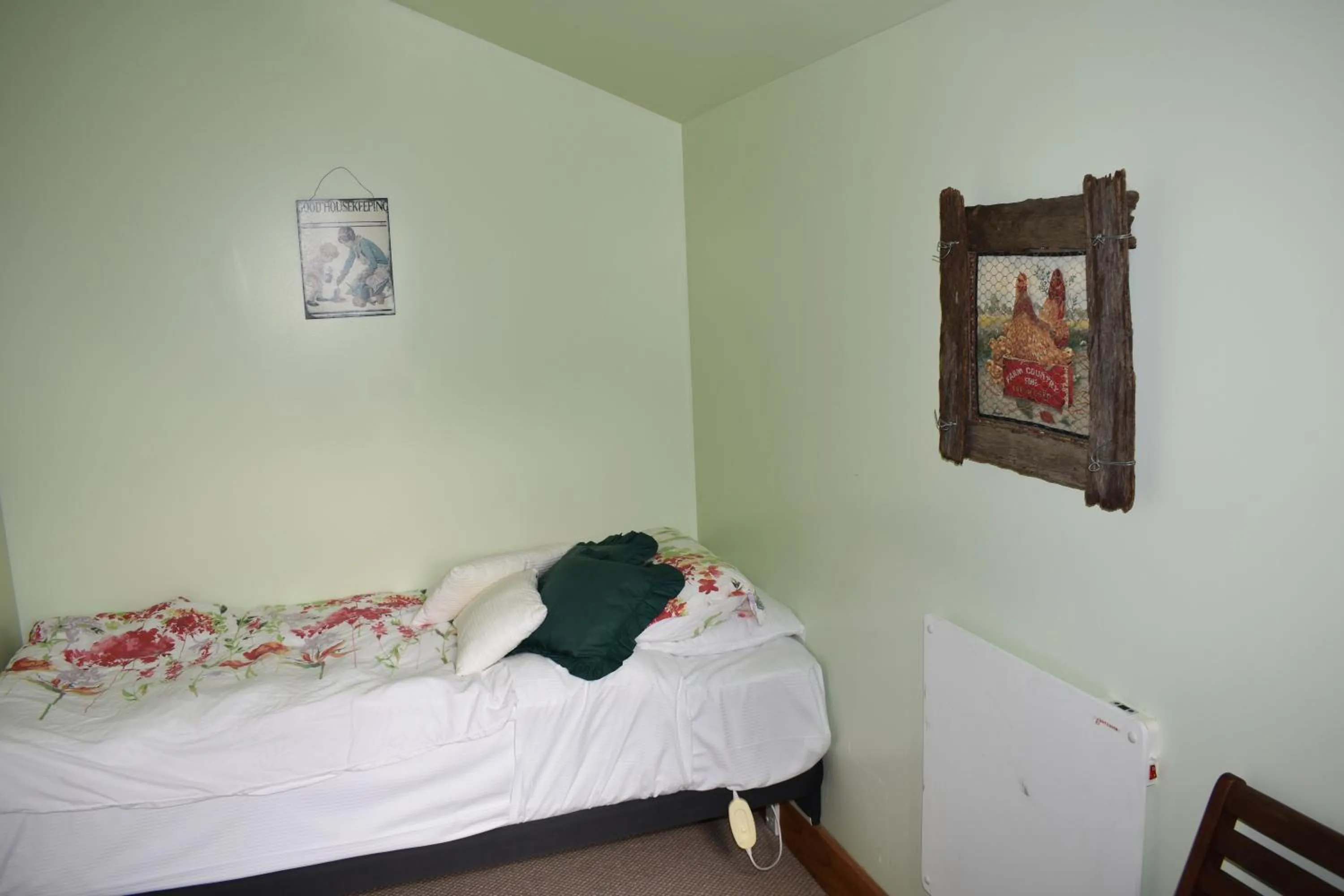 Bed in The River Lodge