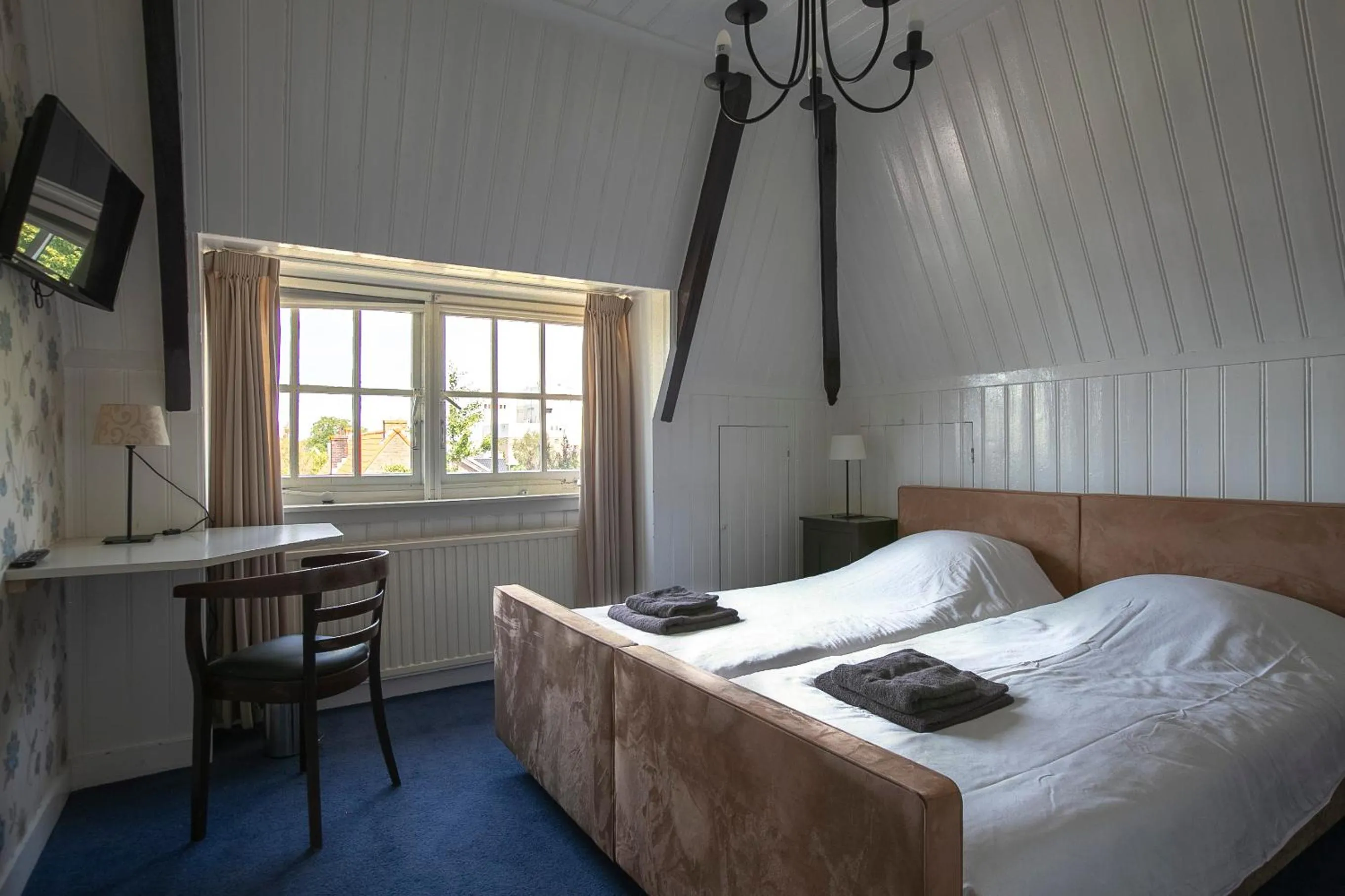 Photo of the whole room, Bed in Het Klooster van Dalfsen