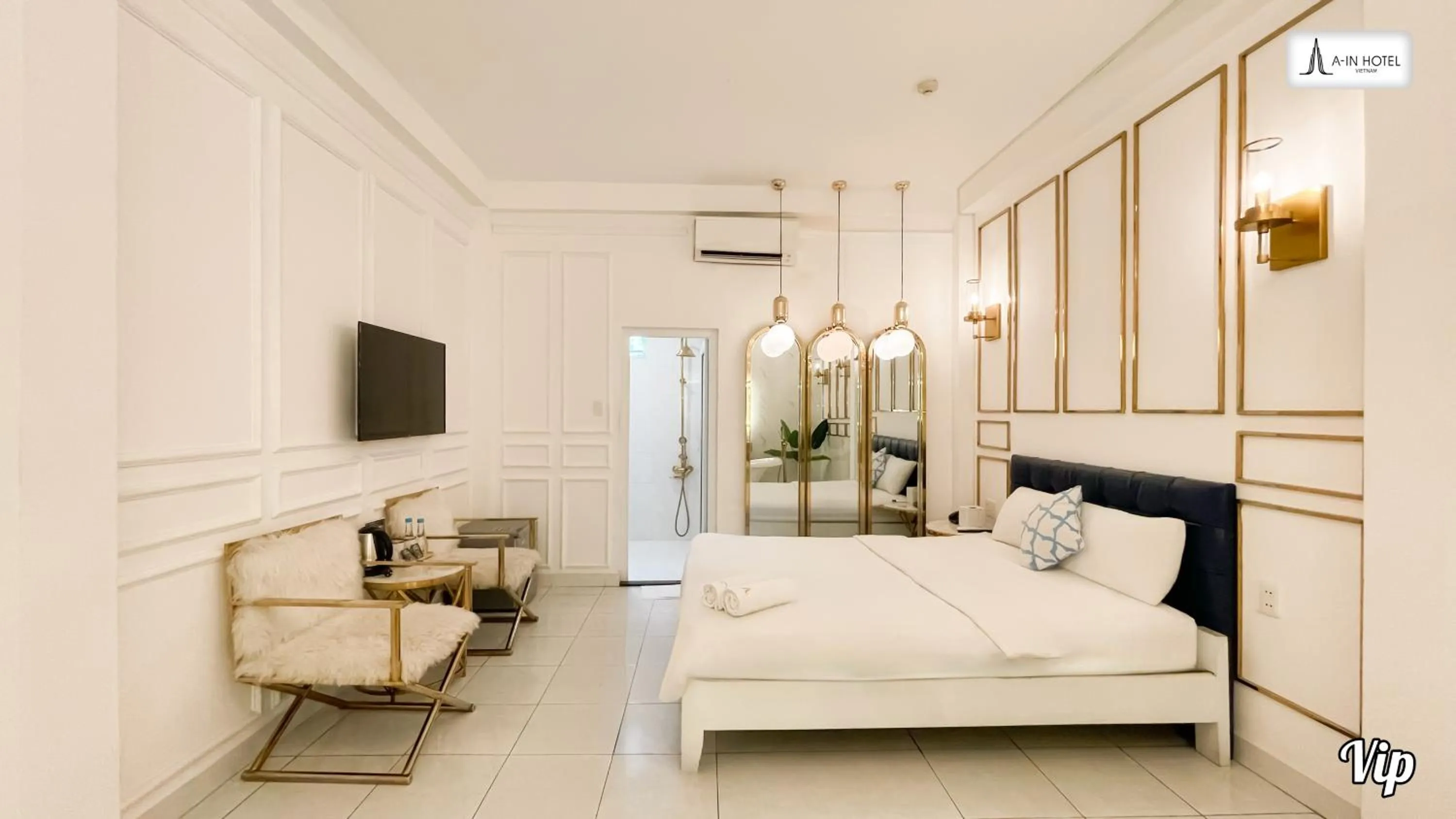 Bed in A In Hotel Glamour