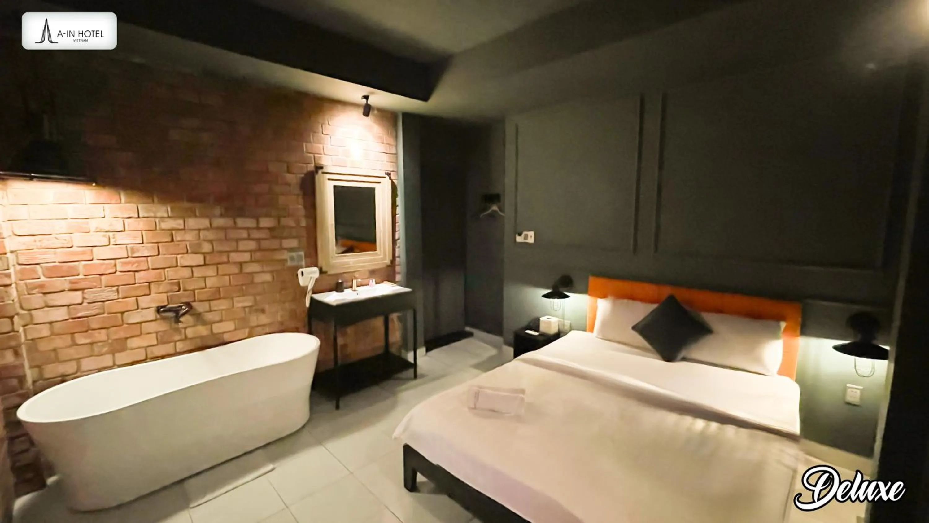 Bedroom, Bed in A In Hotel Glamour