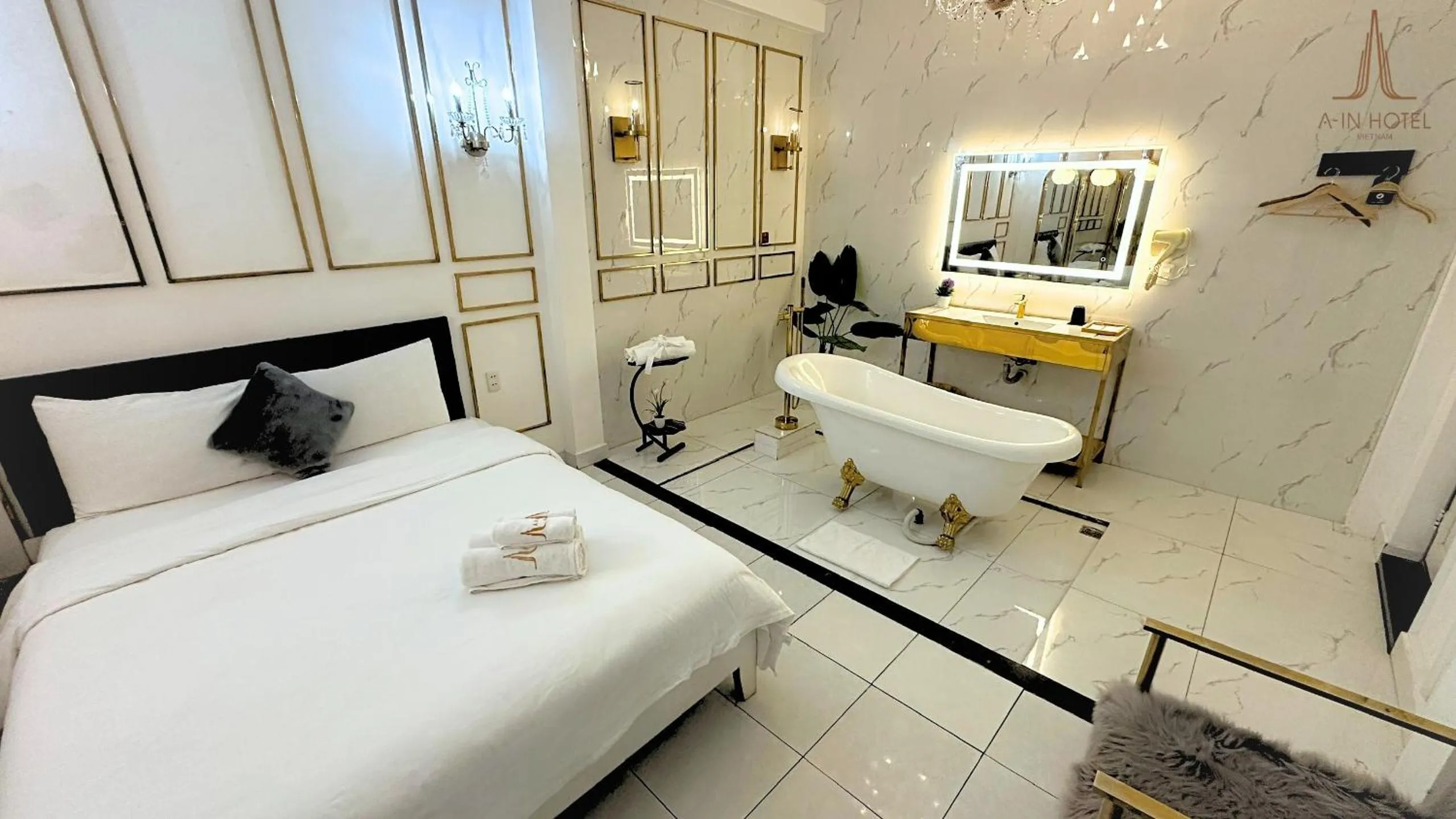 Bed in A In Hotel Glamour