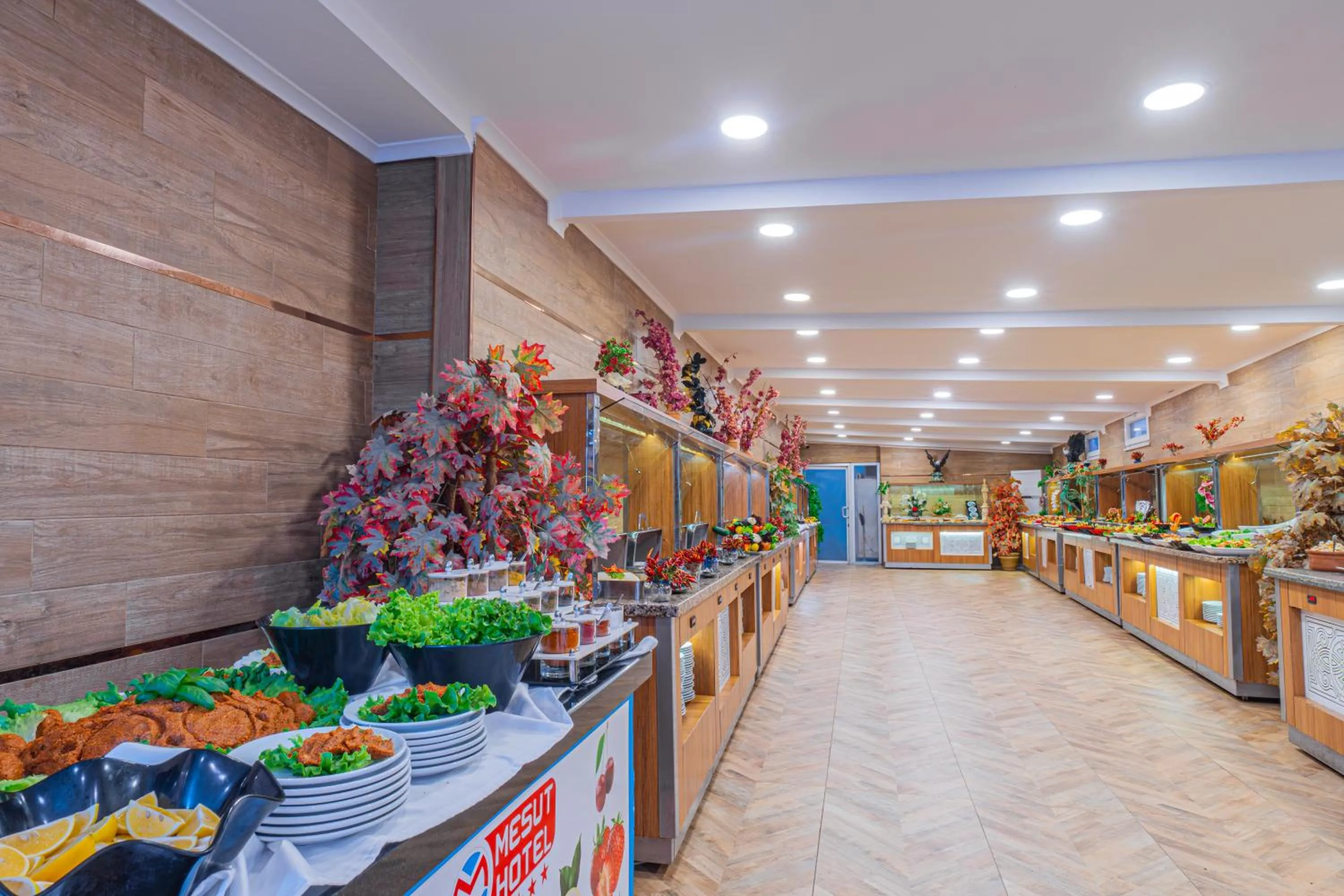Dining area in Mesut Hotel