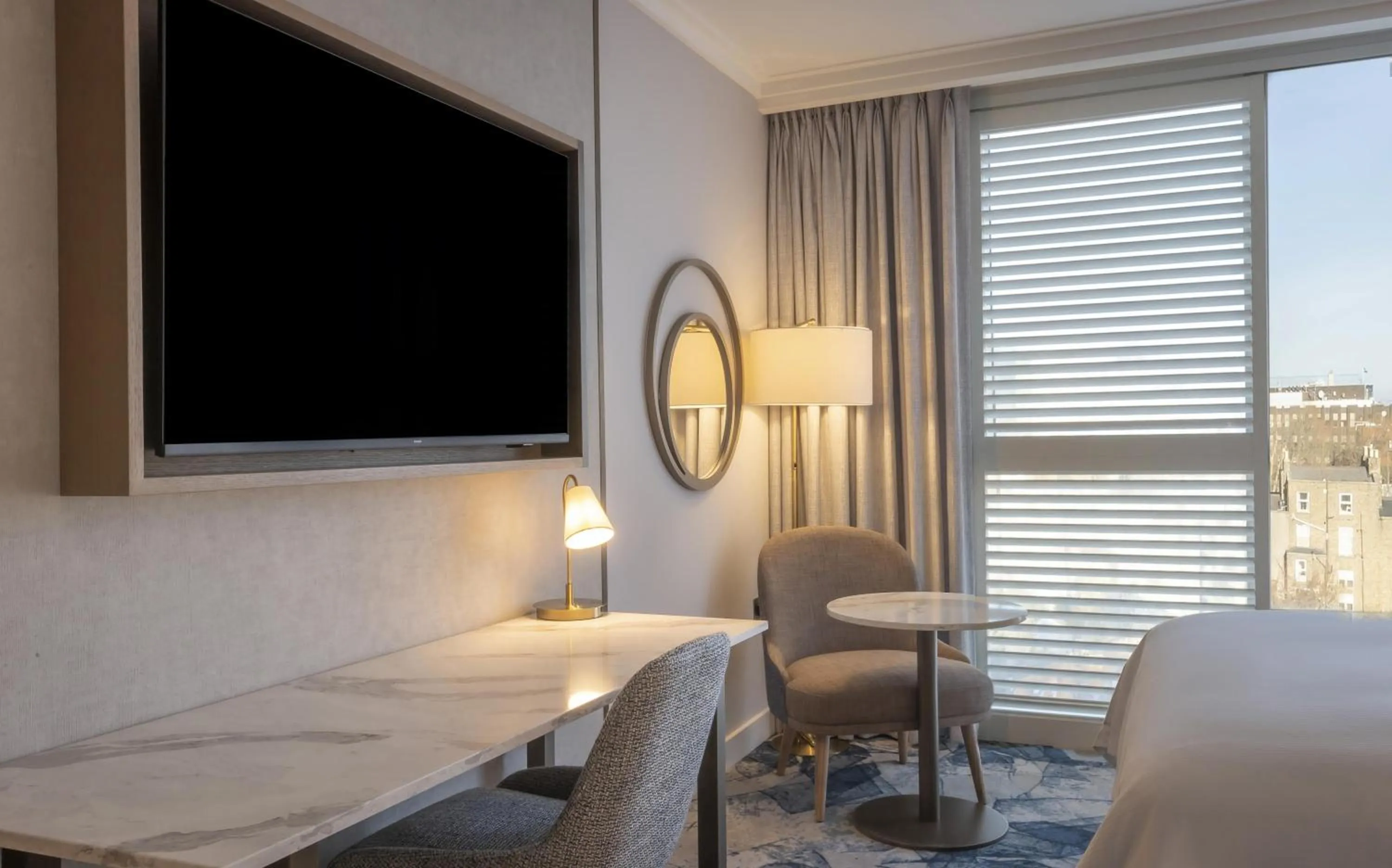 Bedroom, Bed in Hilton Dublin