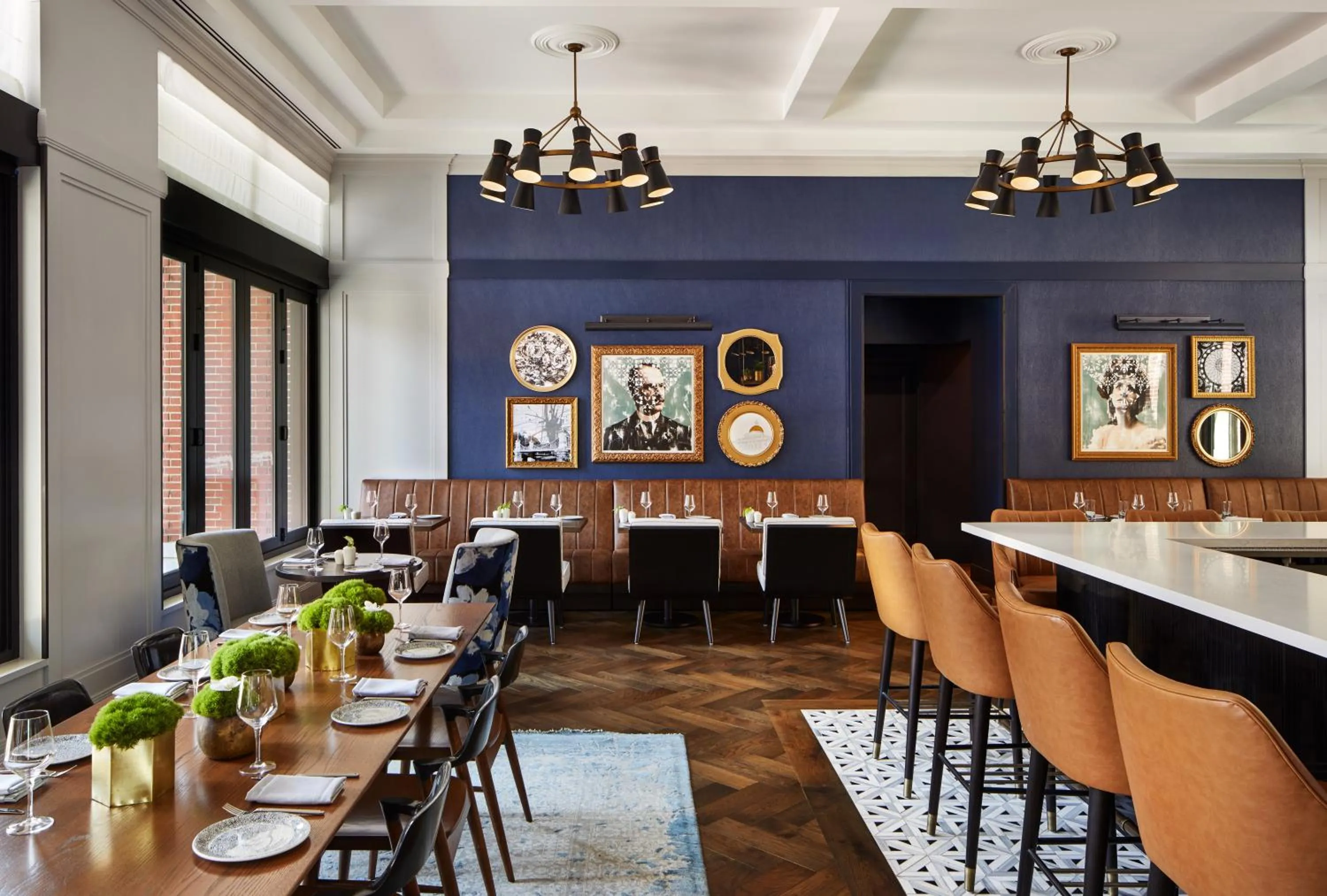 Restaurant/places to eat in The Whitney Hotel Boston