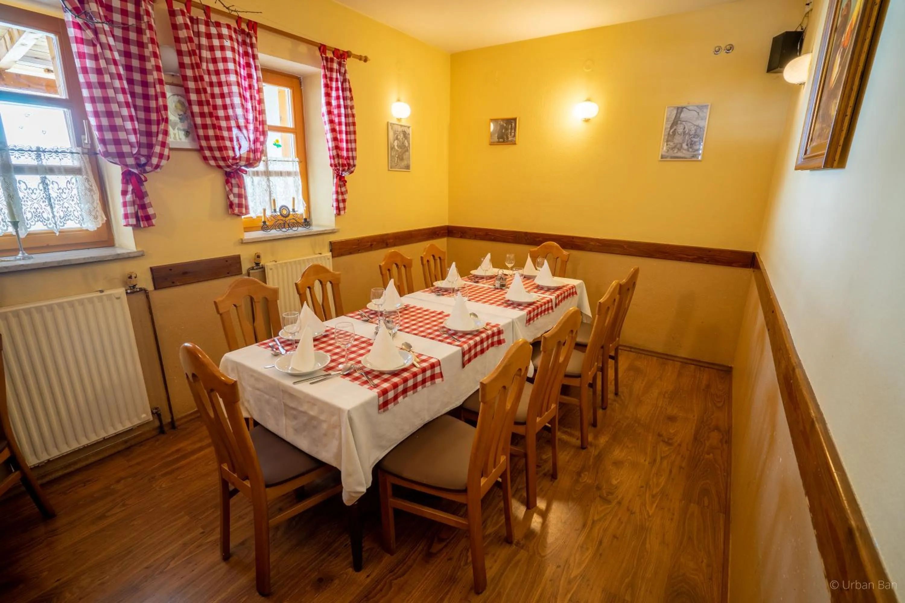 Dining area in Gostilna Logar