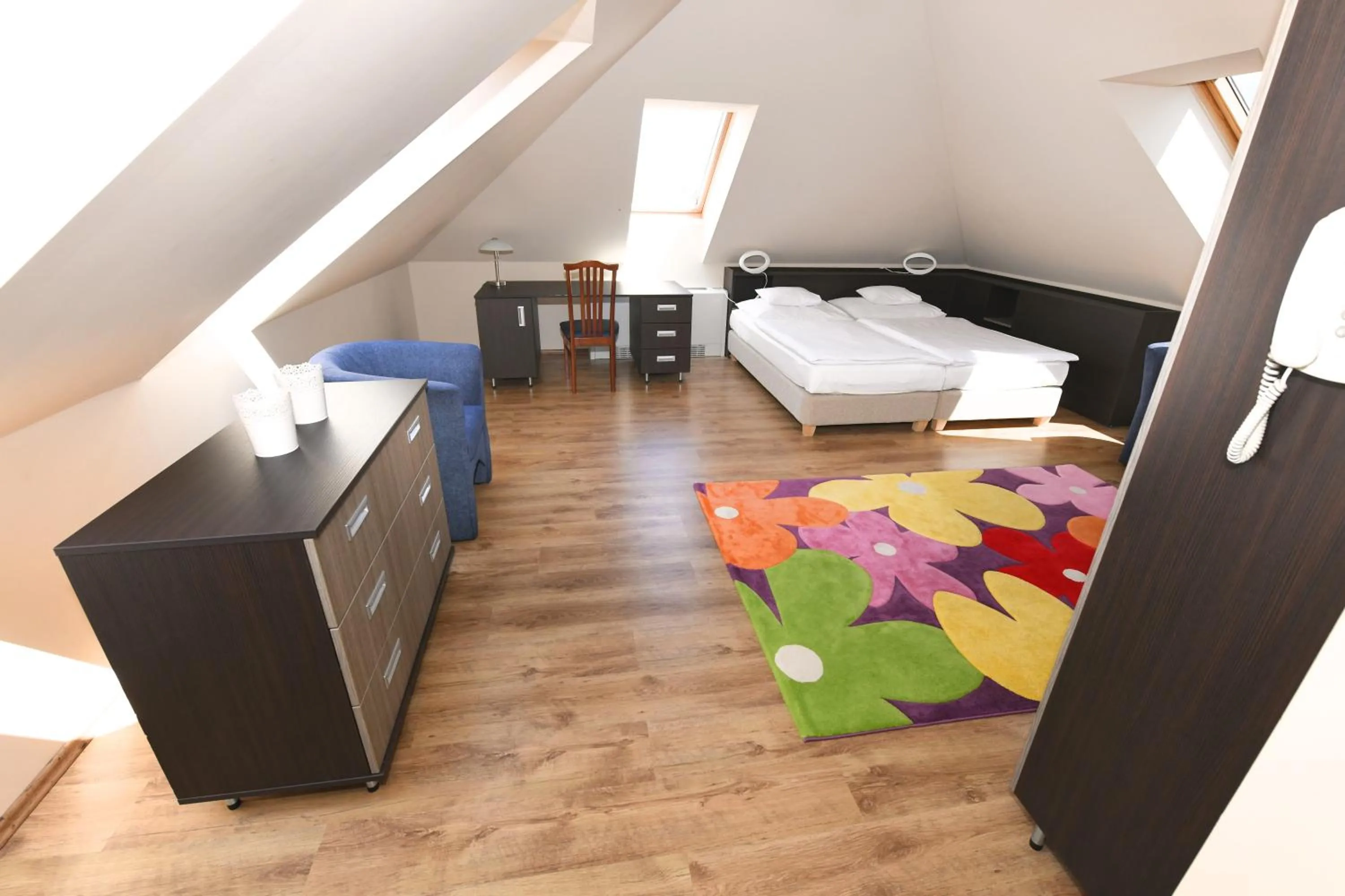 Bed in Ezüsthíd Hotel