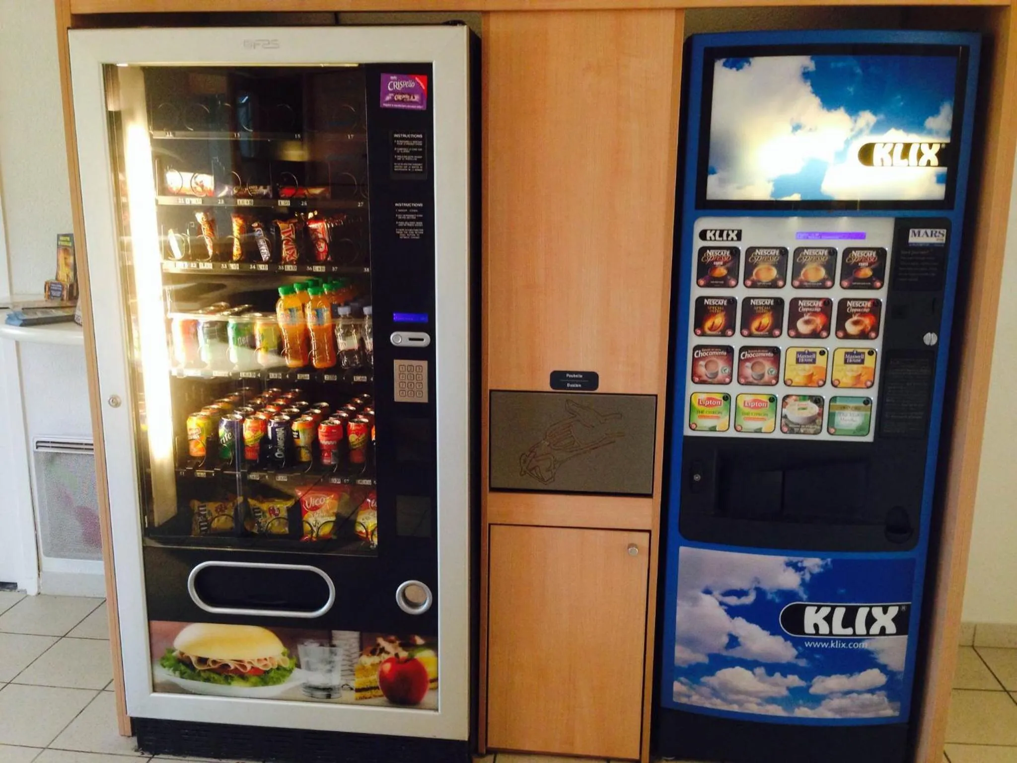 Food and drinks in ibis budget Besançon Ecole Valentin