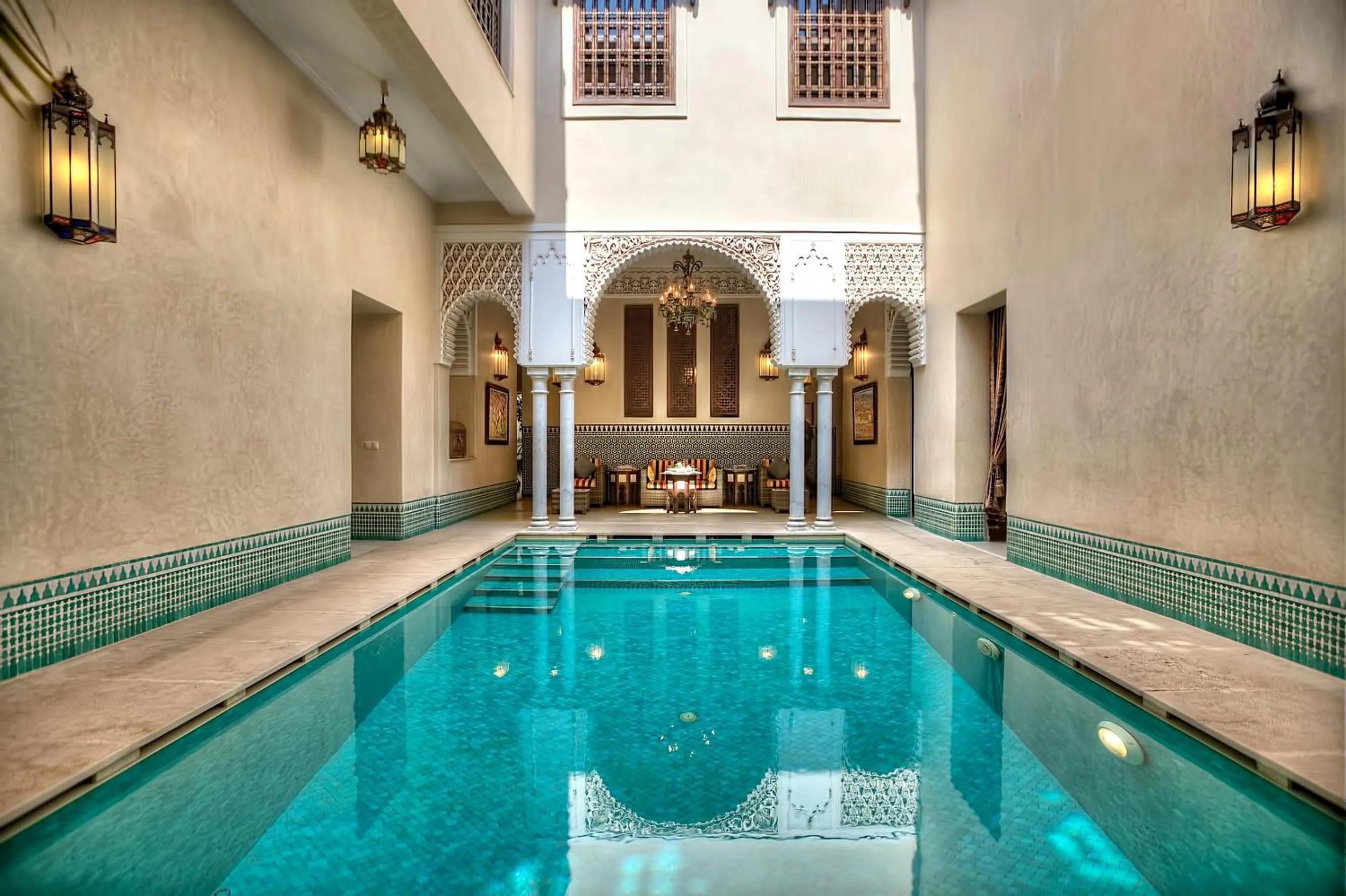 Swimming pool in Riad Kniza