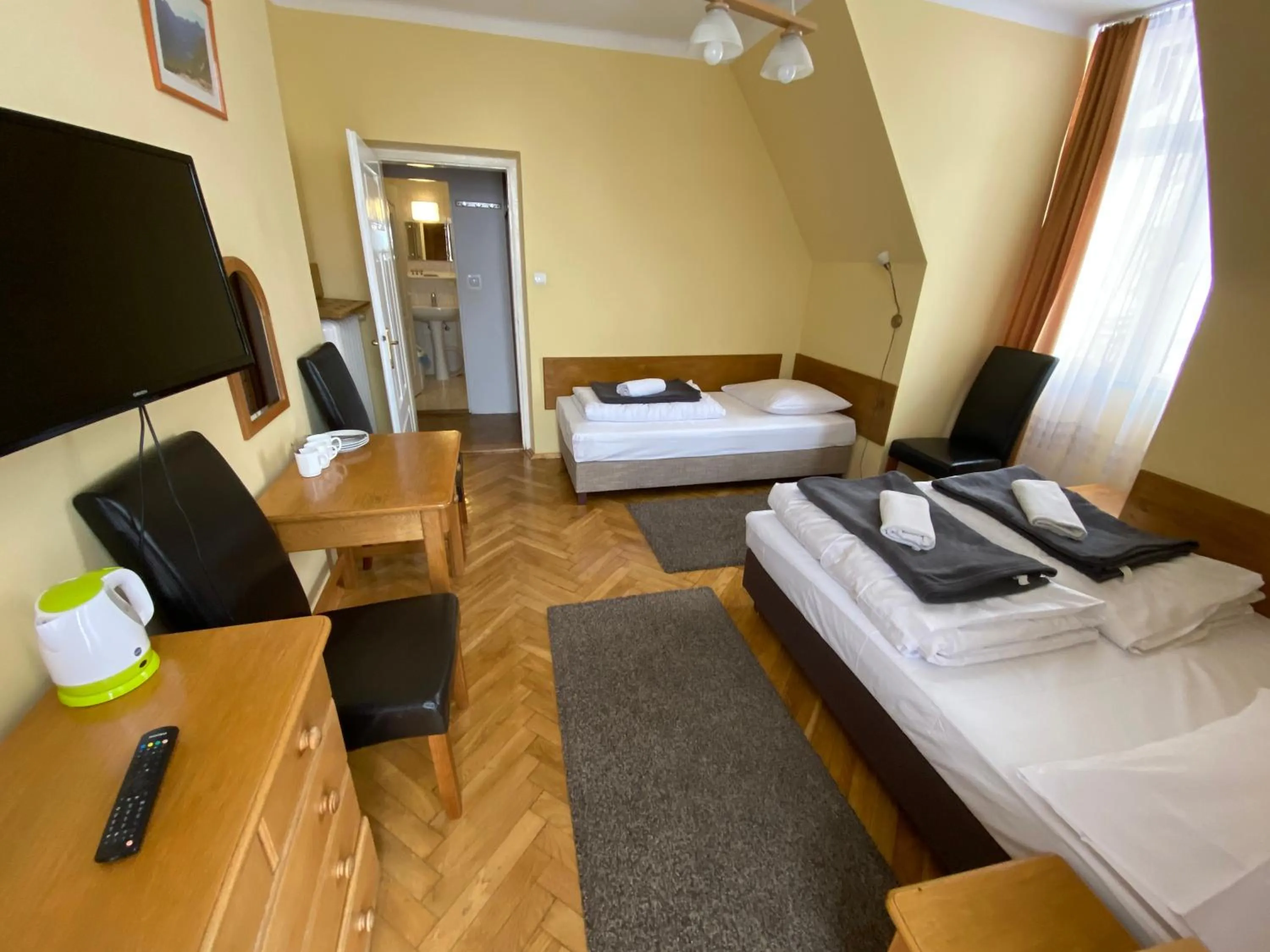Photo of the whole room, Bed in Rusałka