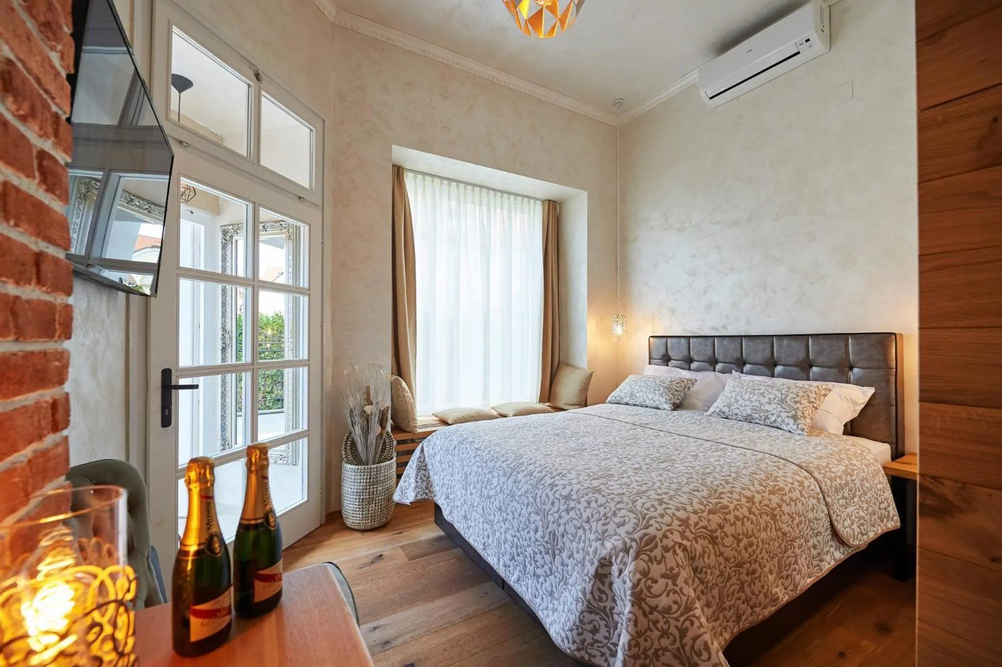 Bed in Hiša Ančka, Boutique Hotel & Maja Rooms