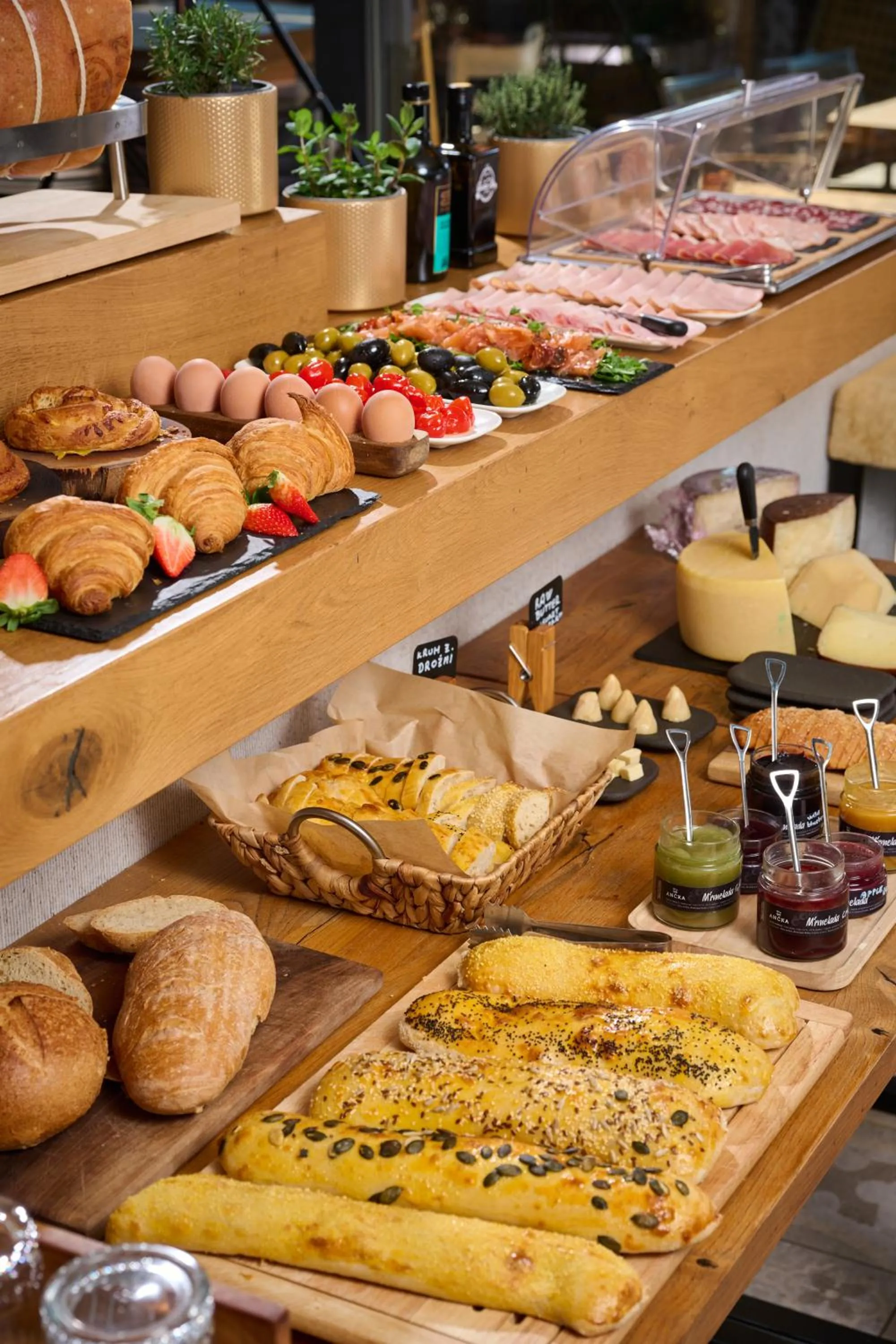 Buffet breakfast in Hiša Ančka, Boutique Hotel & Maja Rooms