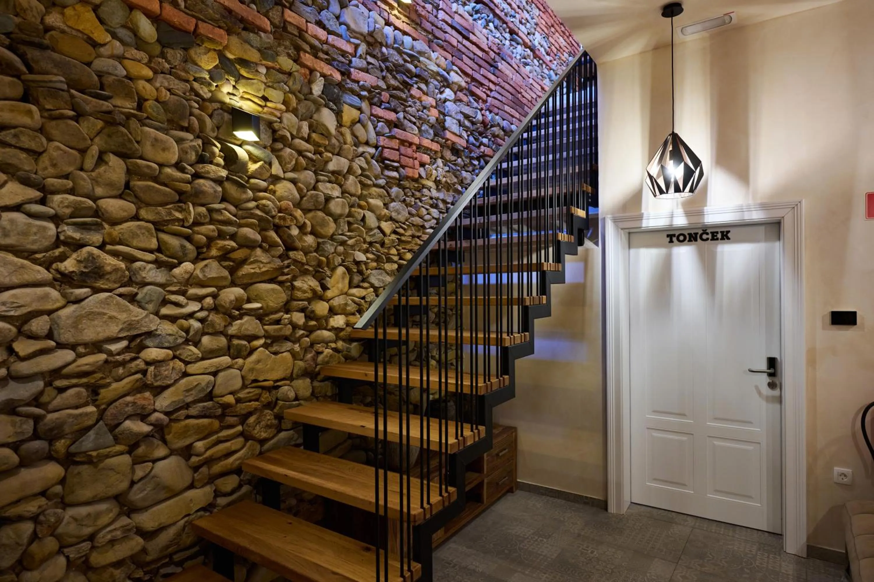 Hiša Ančka, Boutique Hotel & Maja Rooms