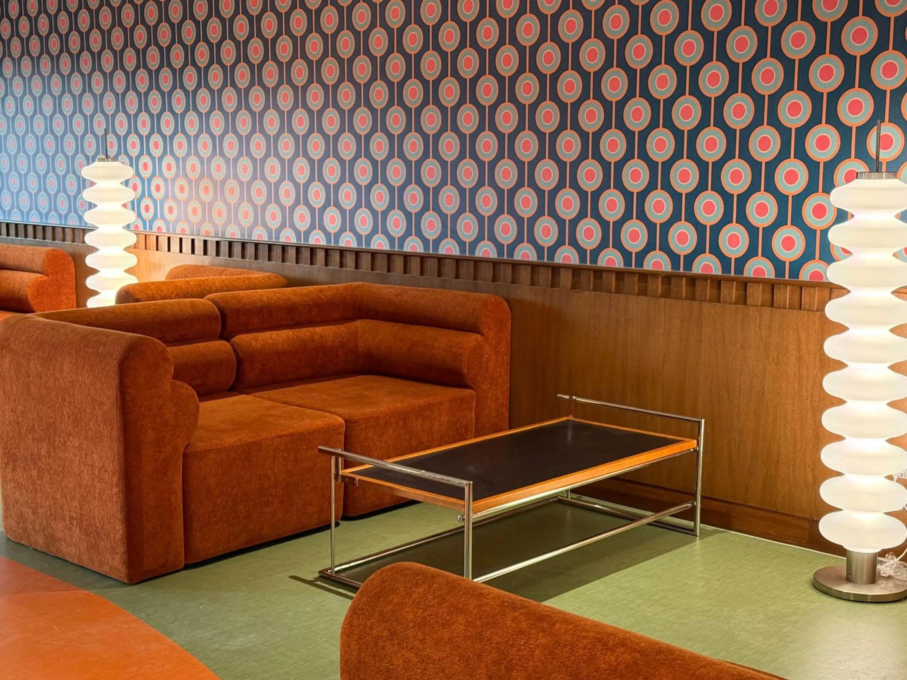 Restaurant/places to eat in The Très Hotel