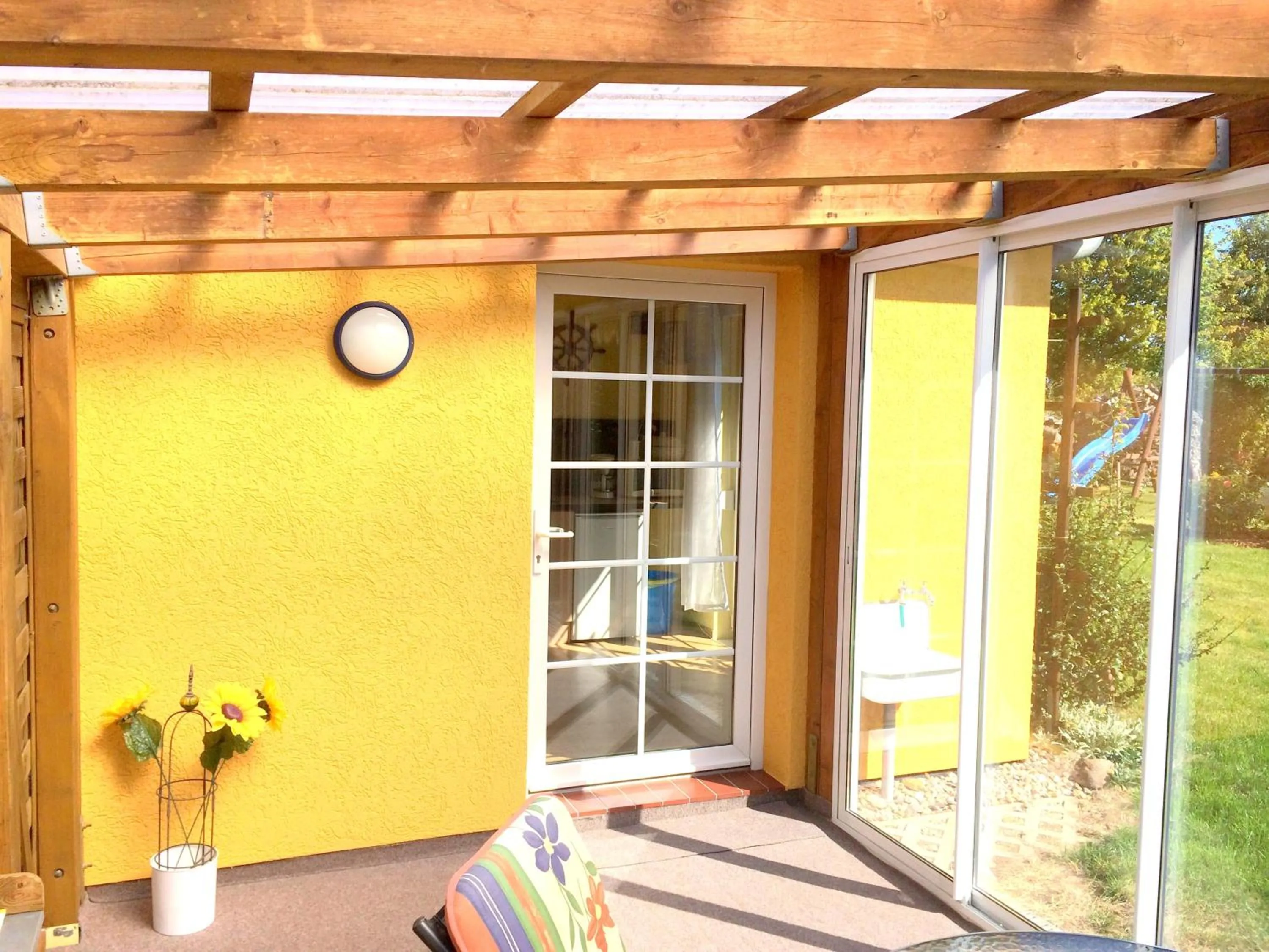 Facade/entrance in Möllis Apartment am Jasmund-Nationalpark