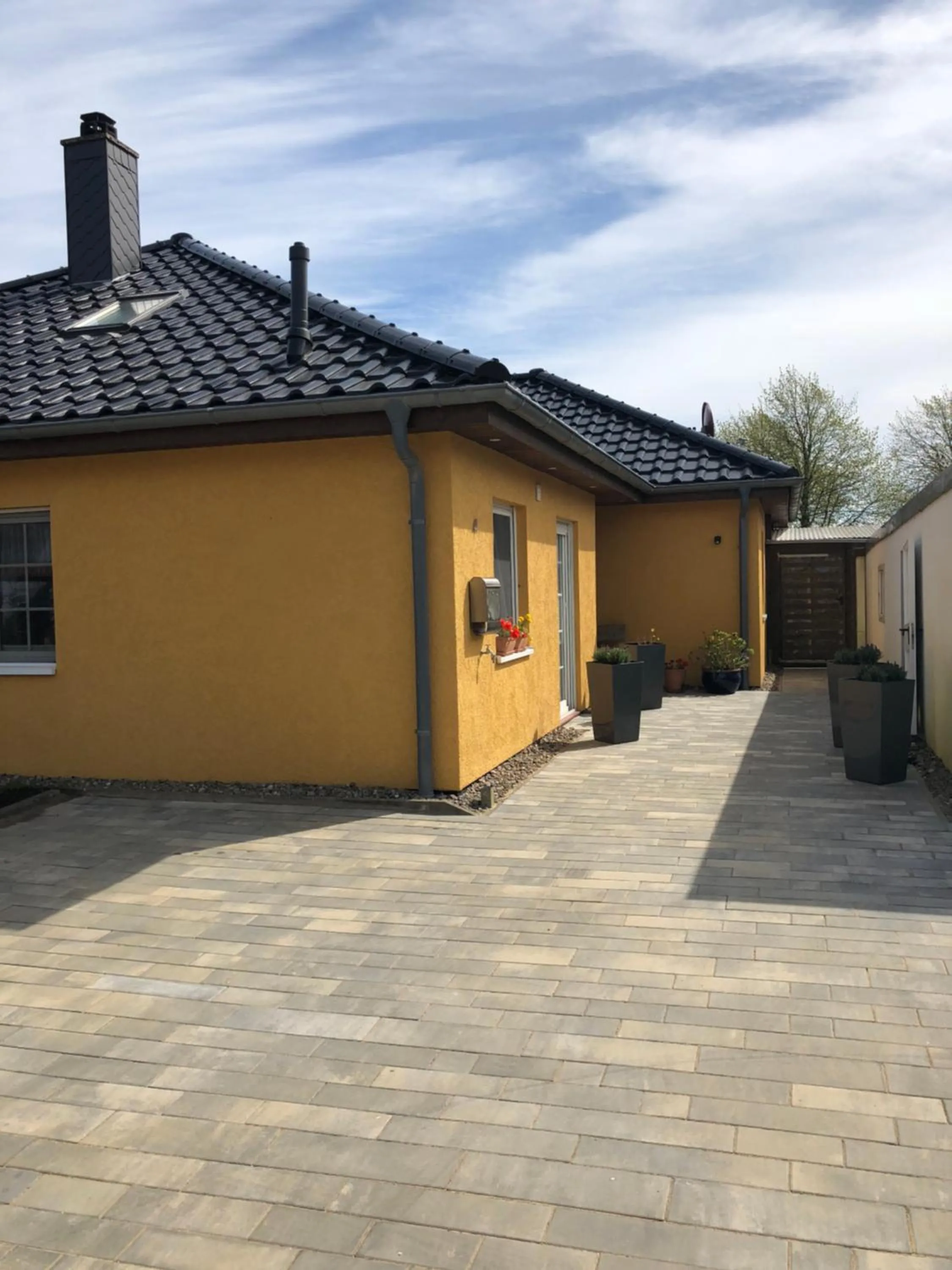 Facade/entrance in Möllis Apartment am Jasmund-Nationalpark