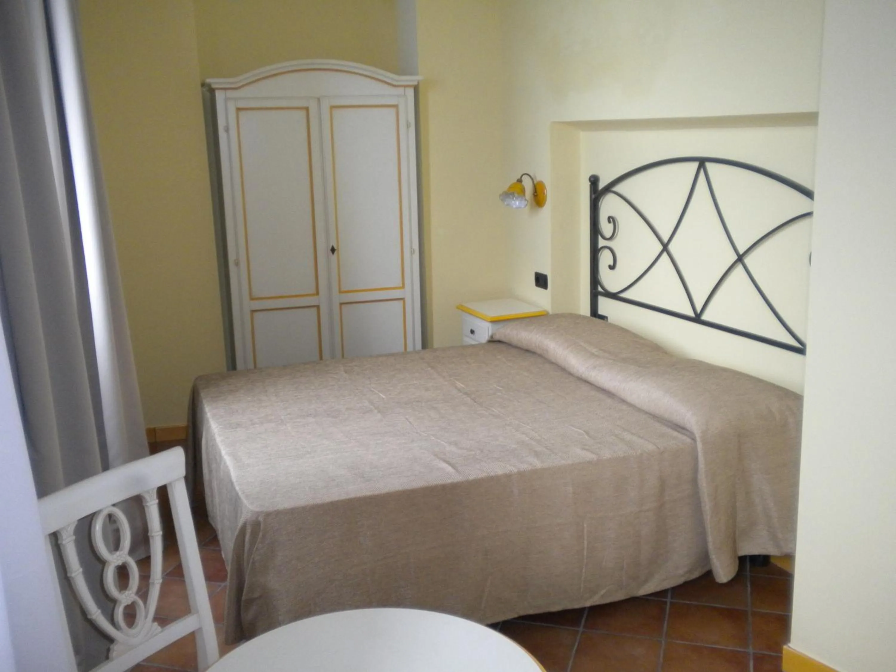 Bed in B&B Il Porticciolo di Amalfi