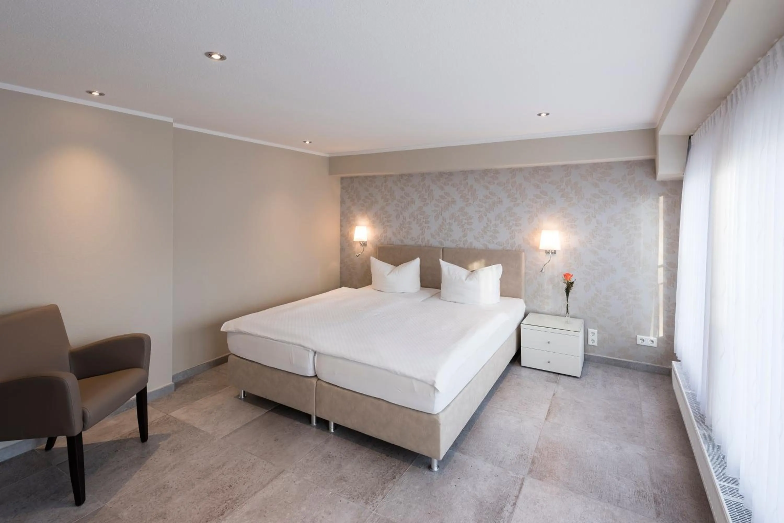 Photo of the whole room, Bed in Appartements am Kleeblatt