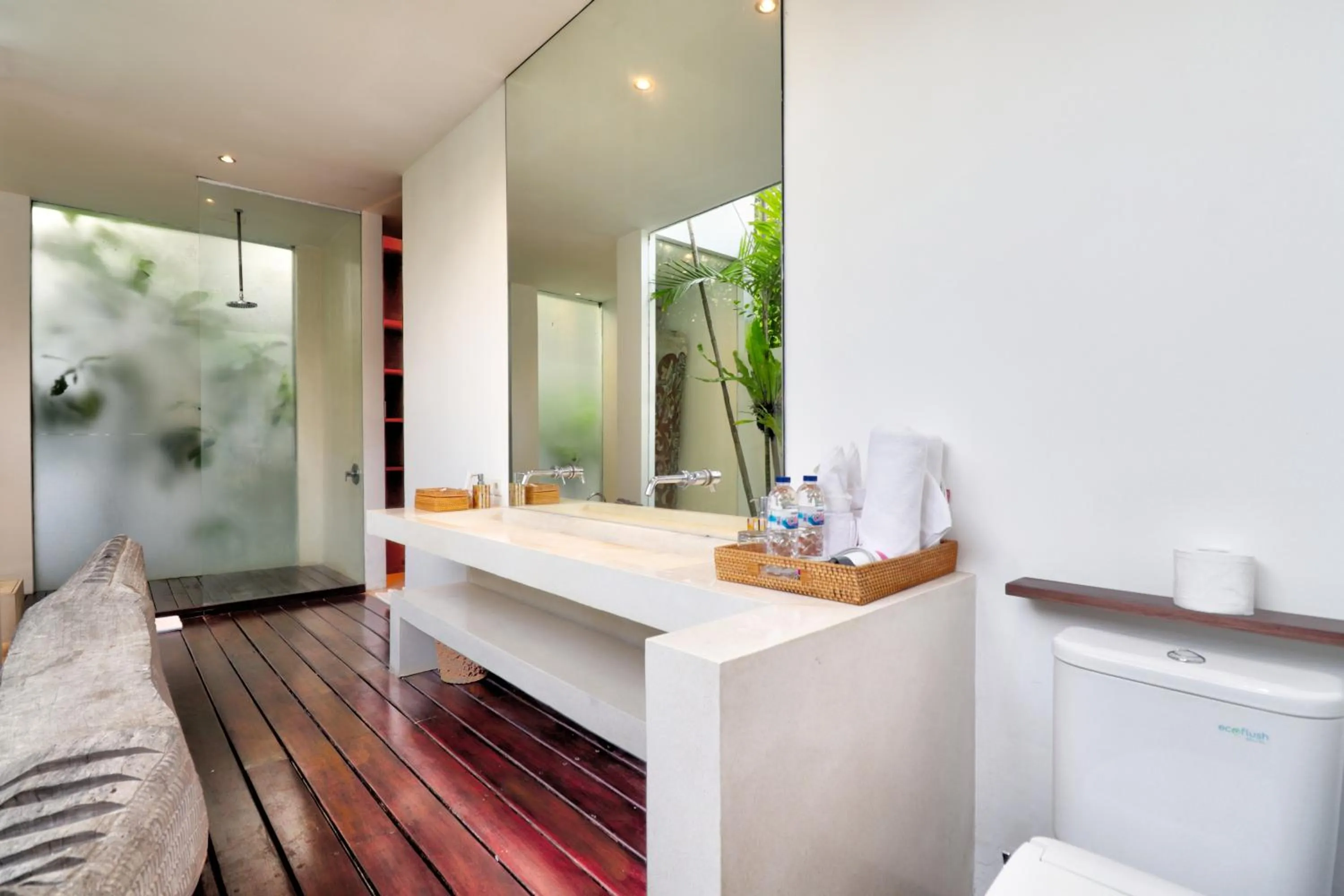 Bathroom in Beach Axis Villa, Seminyak