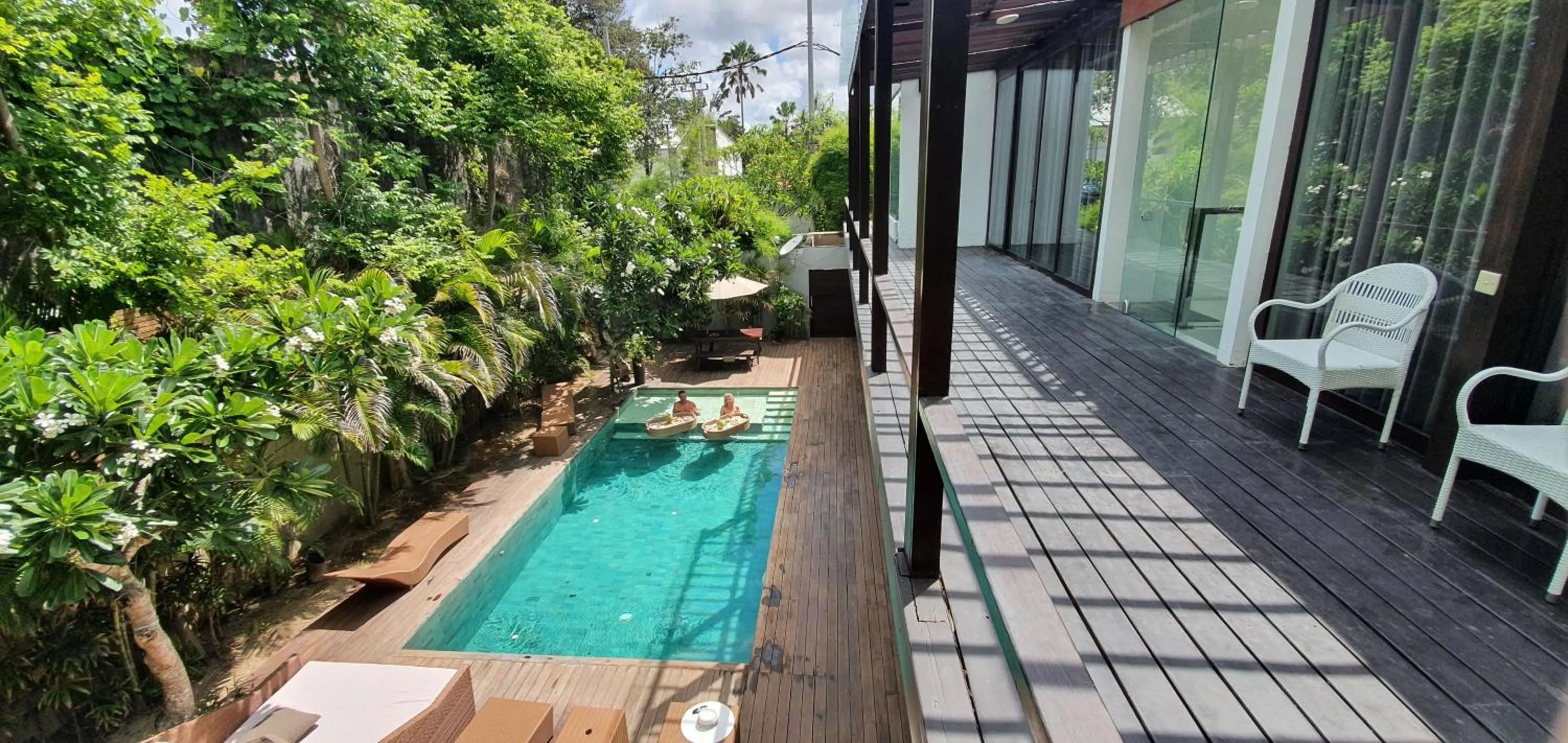Garden view in Beach Axis Villa, Seminyak