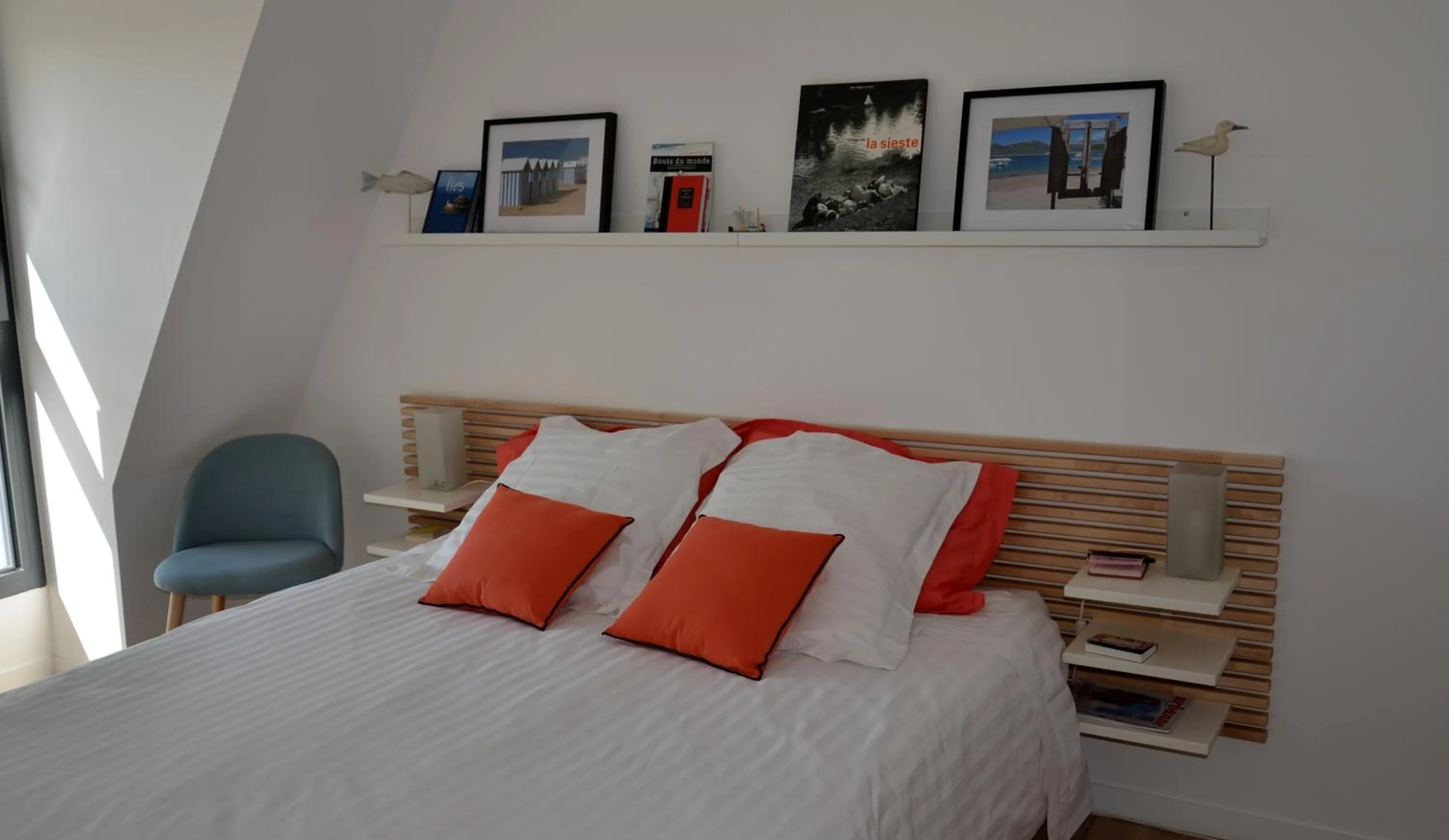 LE BEAU REPAIRE, chambres d'hôtes, quartier historique, 1 à 3 chambres, étage indépendant