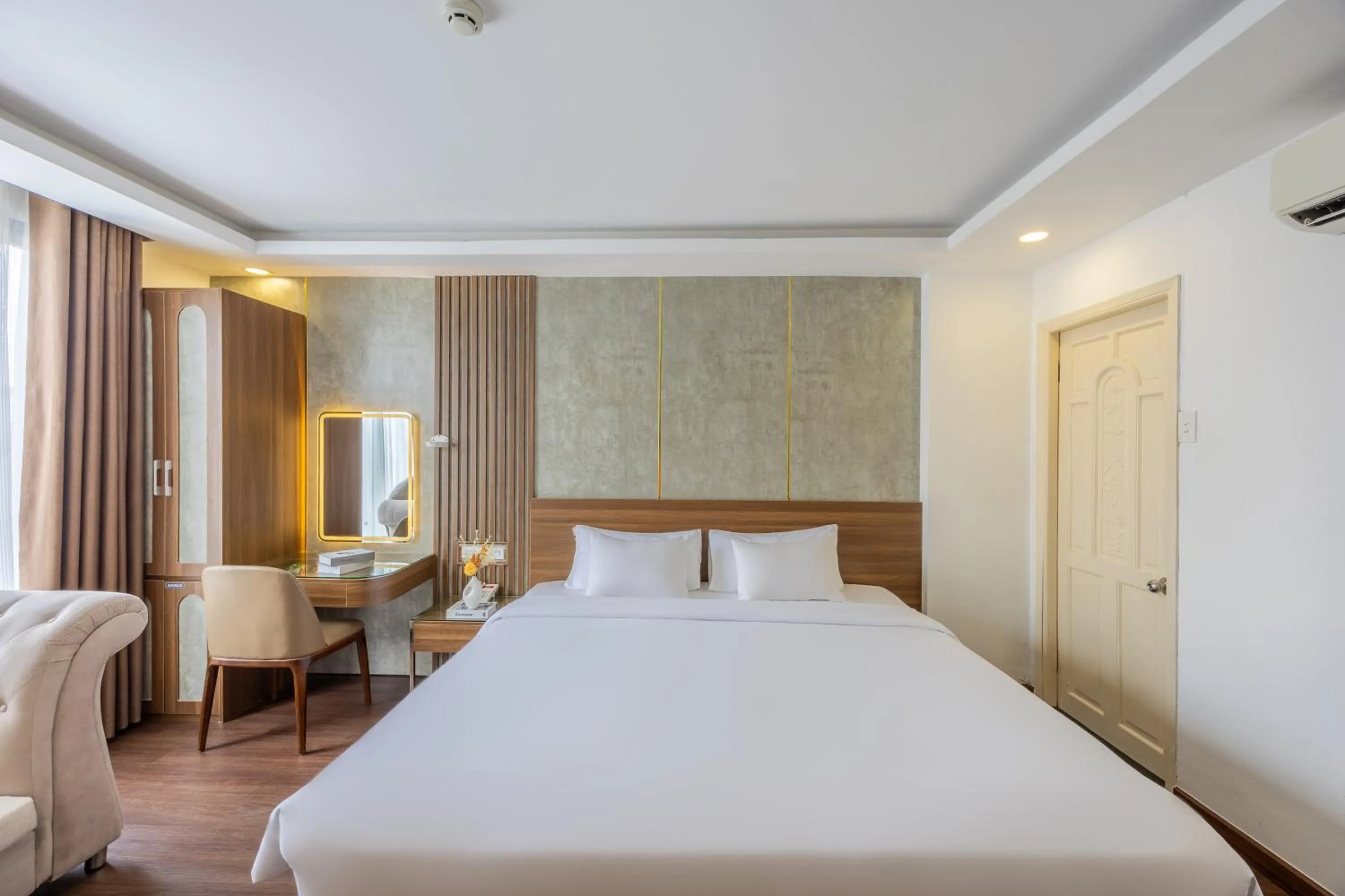 Bed in A25 Hotel - 274 Đề Thám