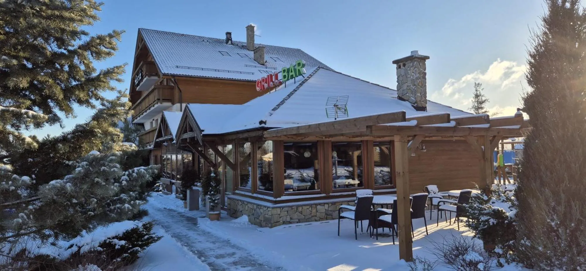 Restaurant/places to eat in Hotel Alpejski