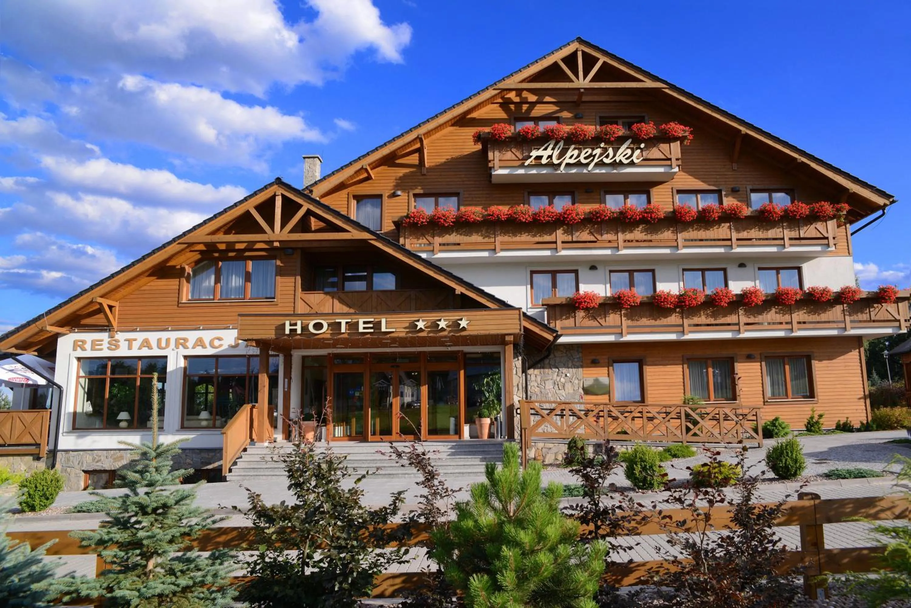 Property building in Hotel Alpejski