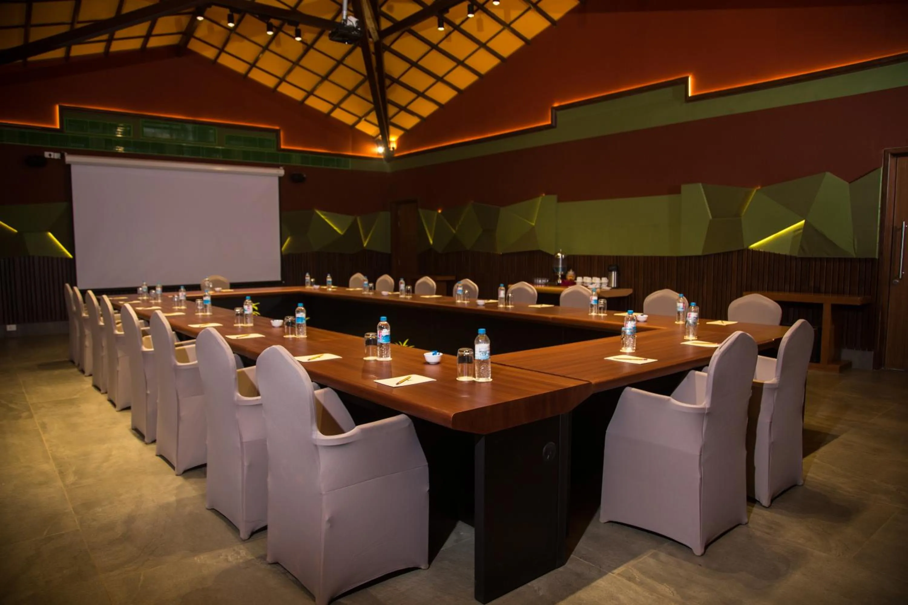 Banquet/Function facilities in Fazlani Natures Nest - The Wellness Retreat