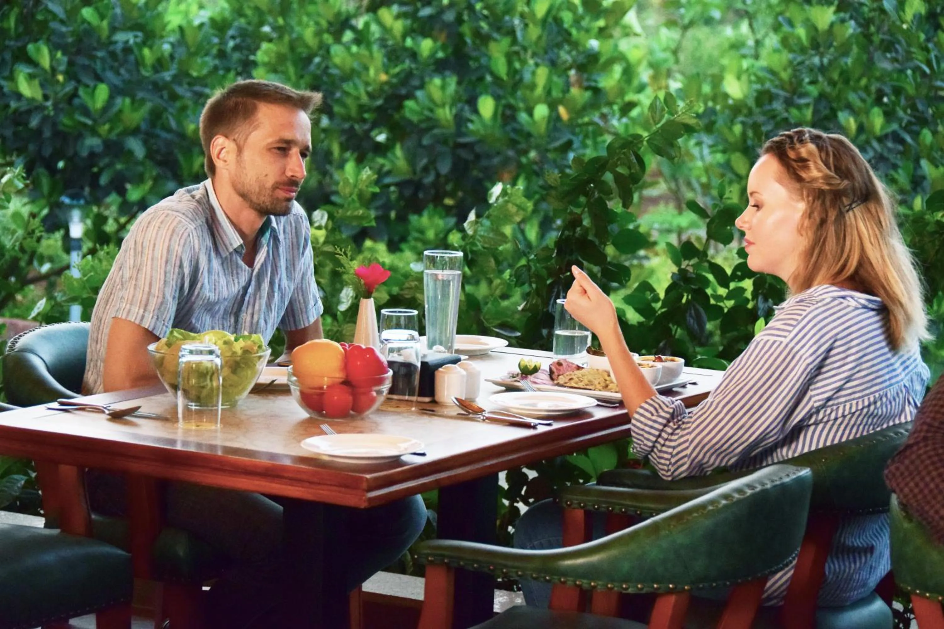 Restaurant/places to eat in Fazlani Natures Nest - The Wellness Retreat