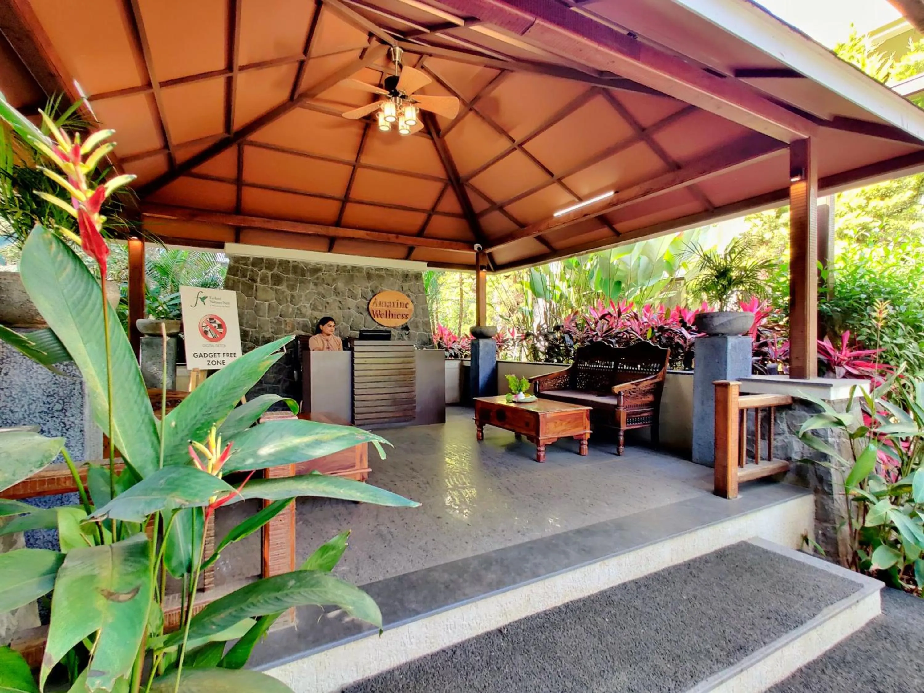 Spa and wellness centre/facilities in Fazlani Natures Nest - The Wellness Retreat