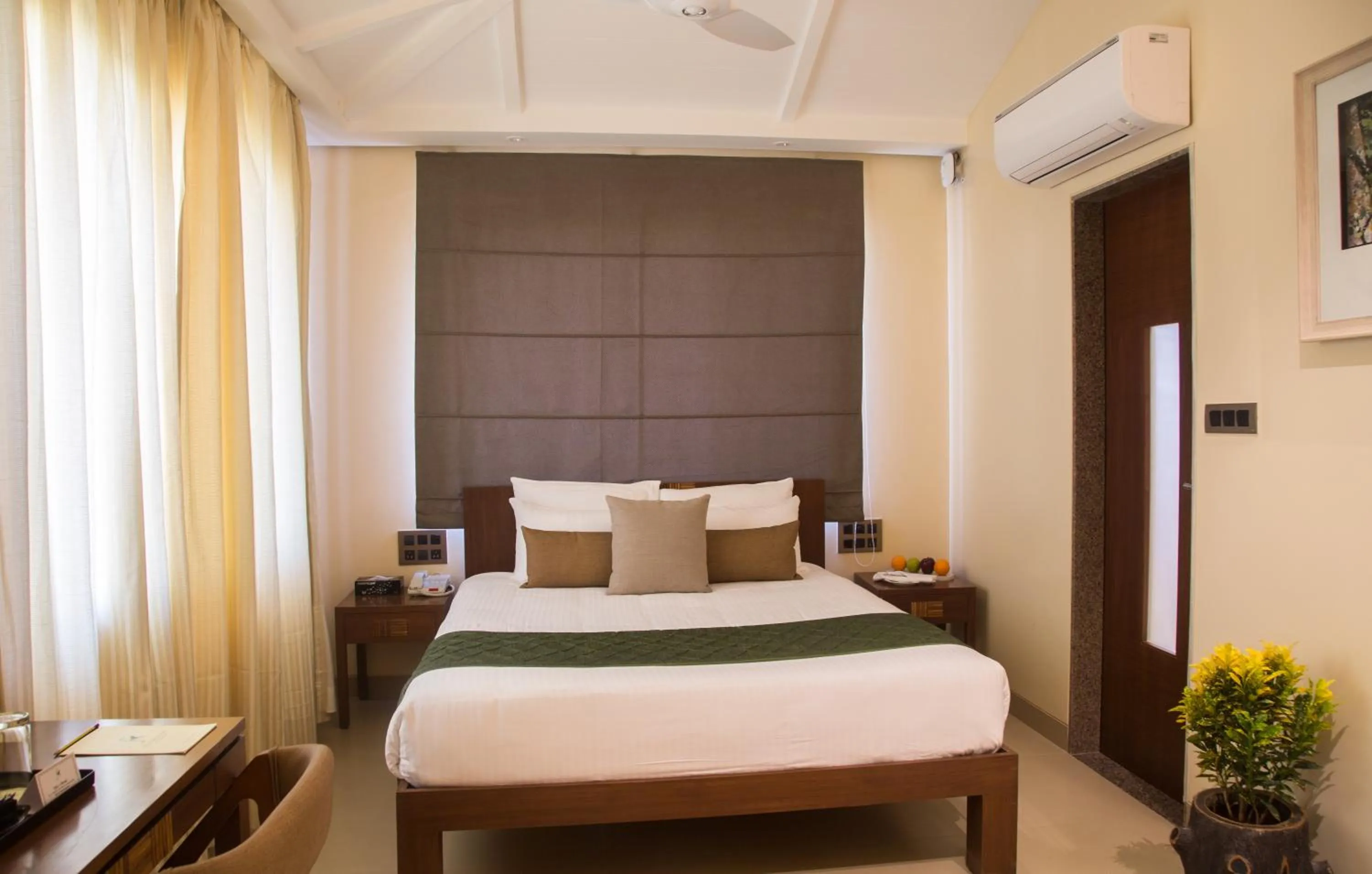 Bedroom, Bed in Fazlani Natures Nest - The Wellness Retreat