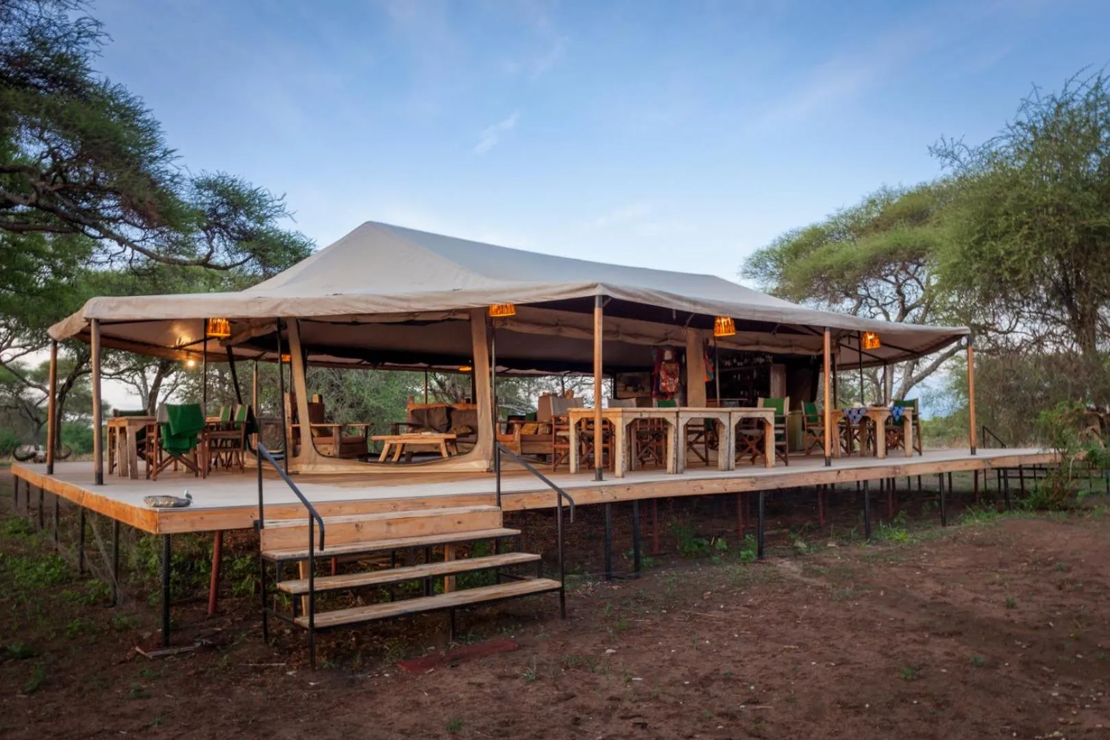 Restaurant/places to eat in Baobab Tented Camp