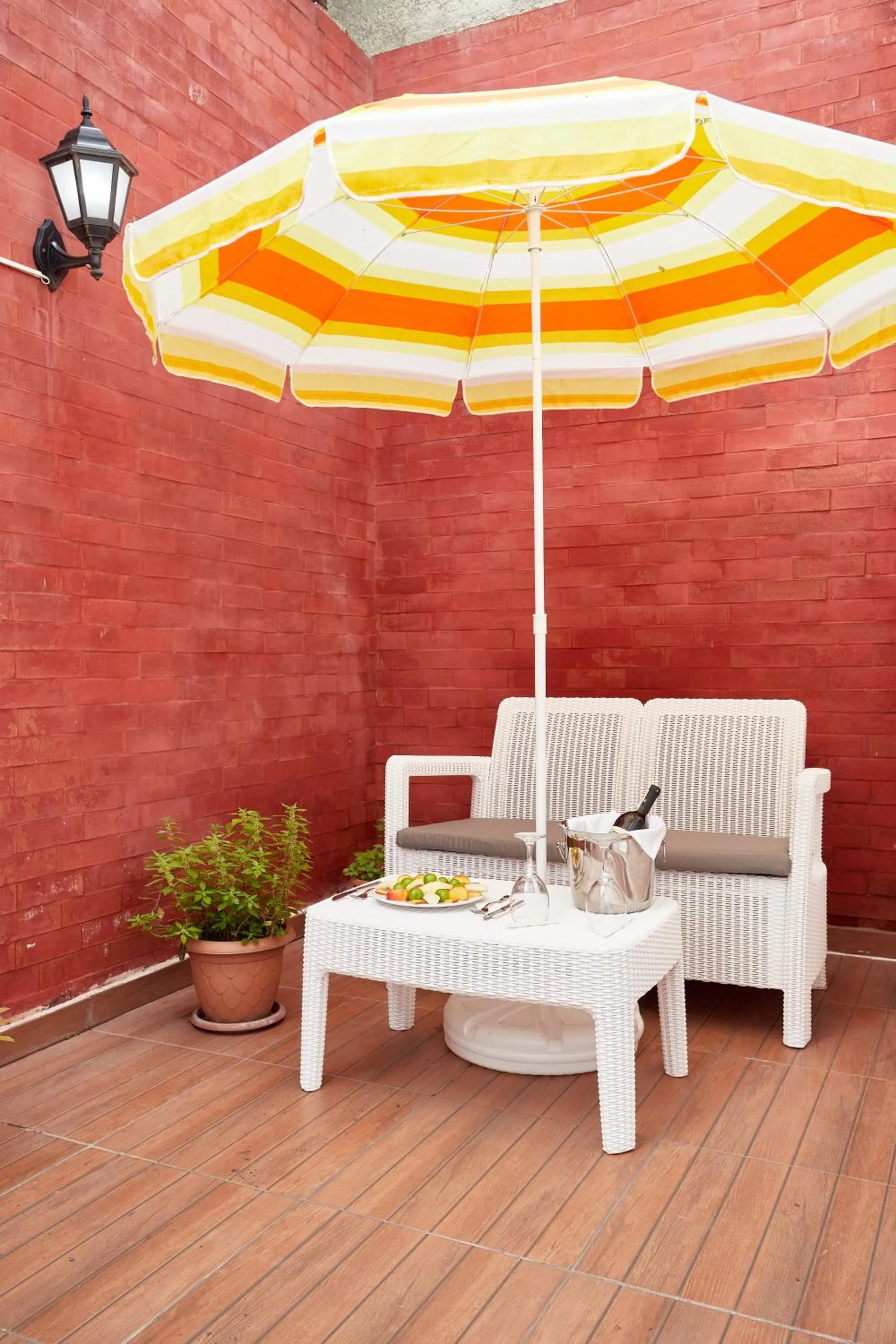 Patio in Mataraci Konak