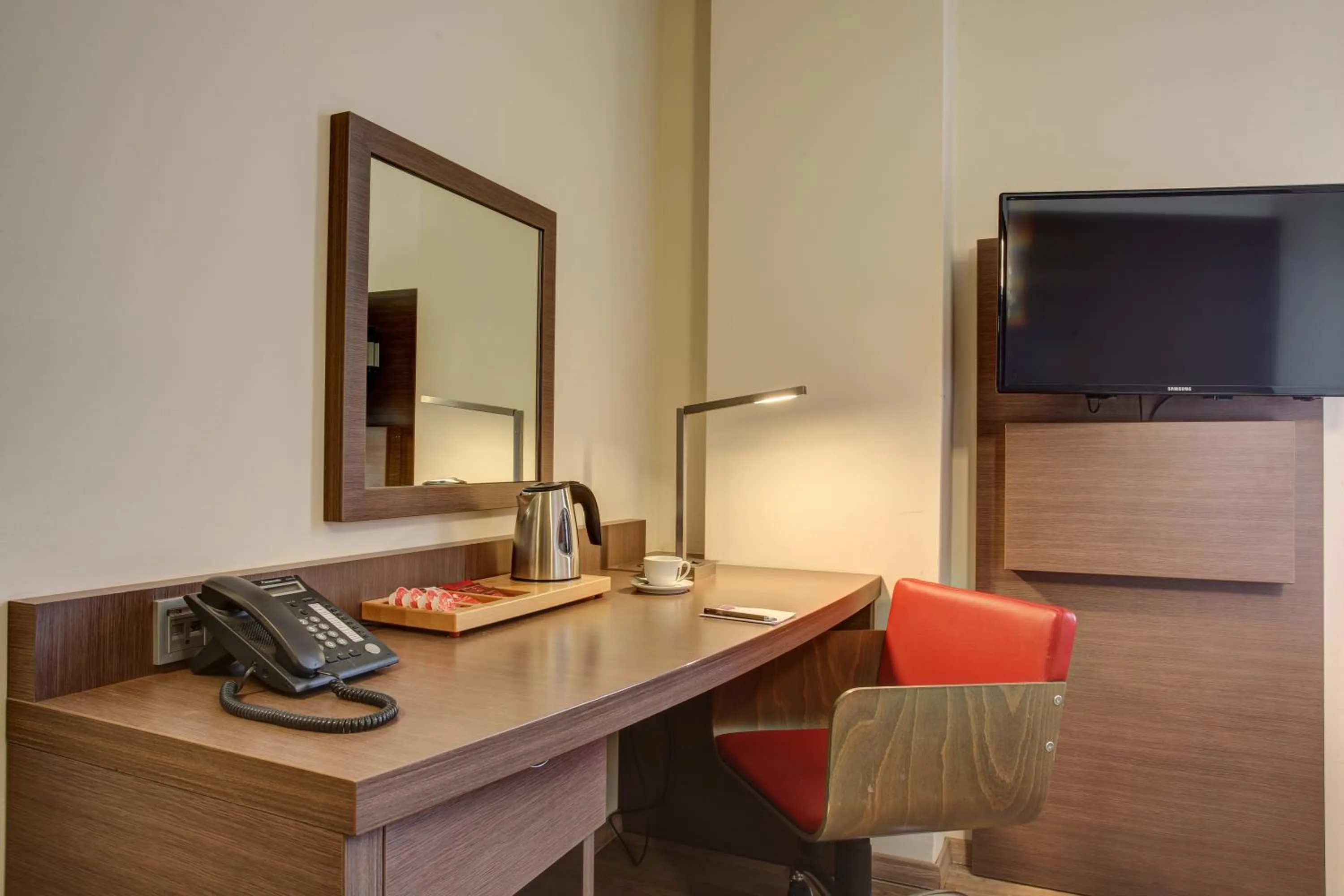 Bedroom in Hotel Orangerie