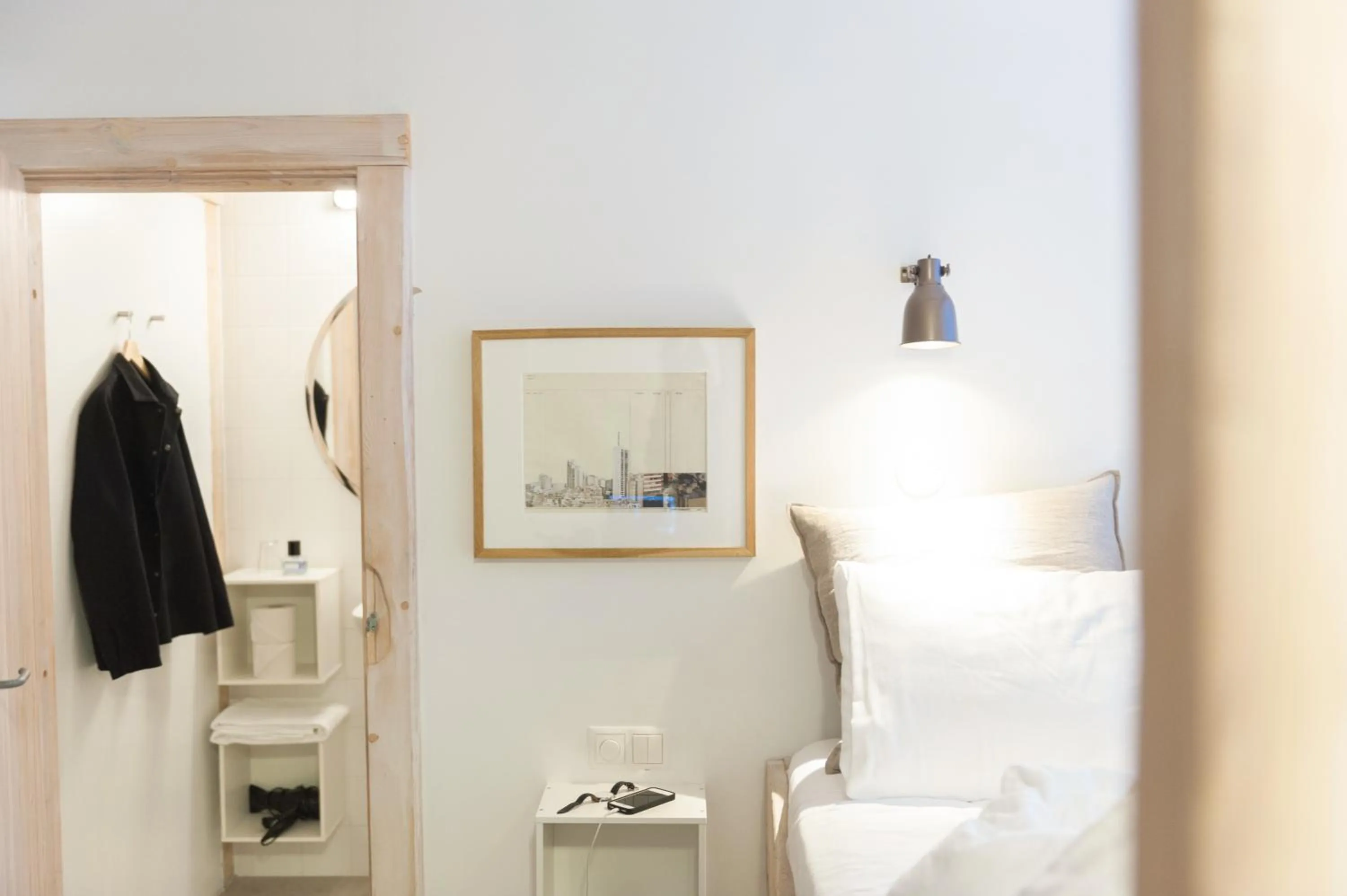 Shower in Reykjavík Treasure B&B