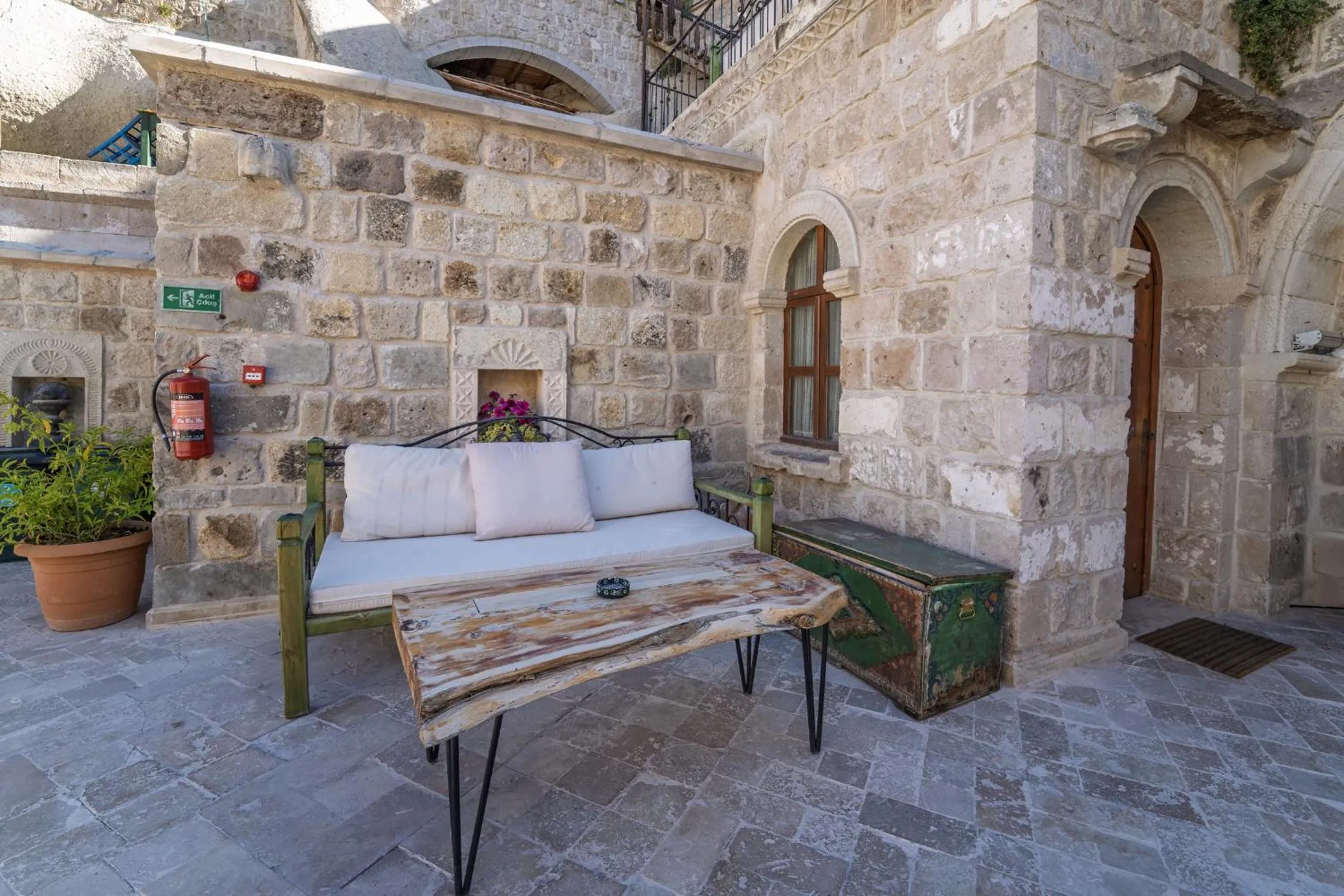 Seating area in Grand Cave Suites