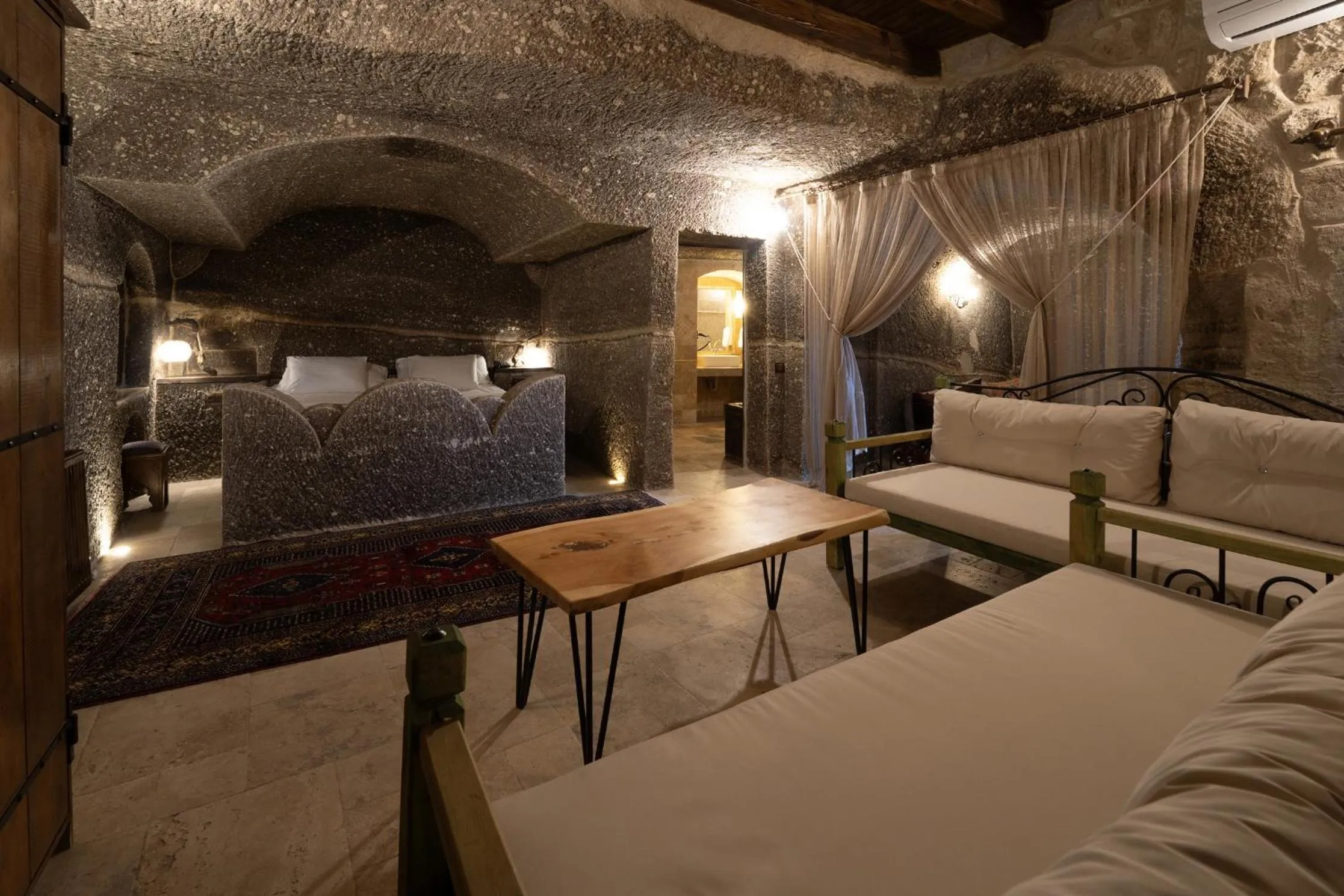 Bed in Grand Cave Suites
